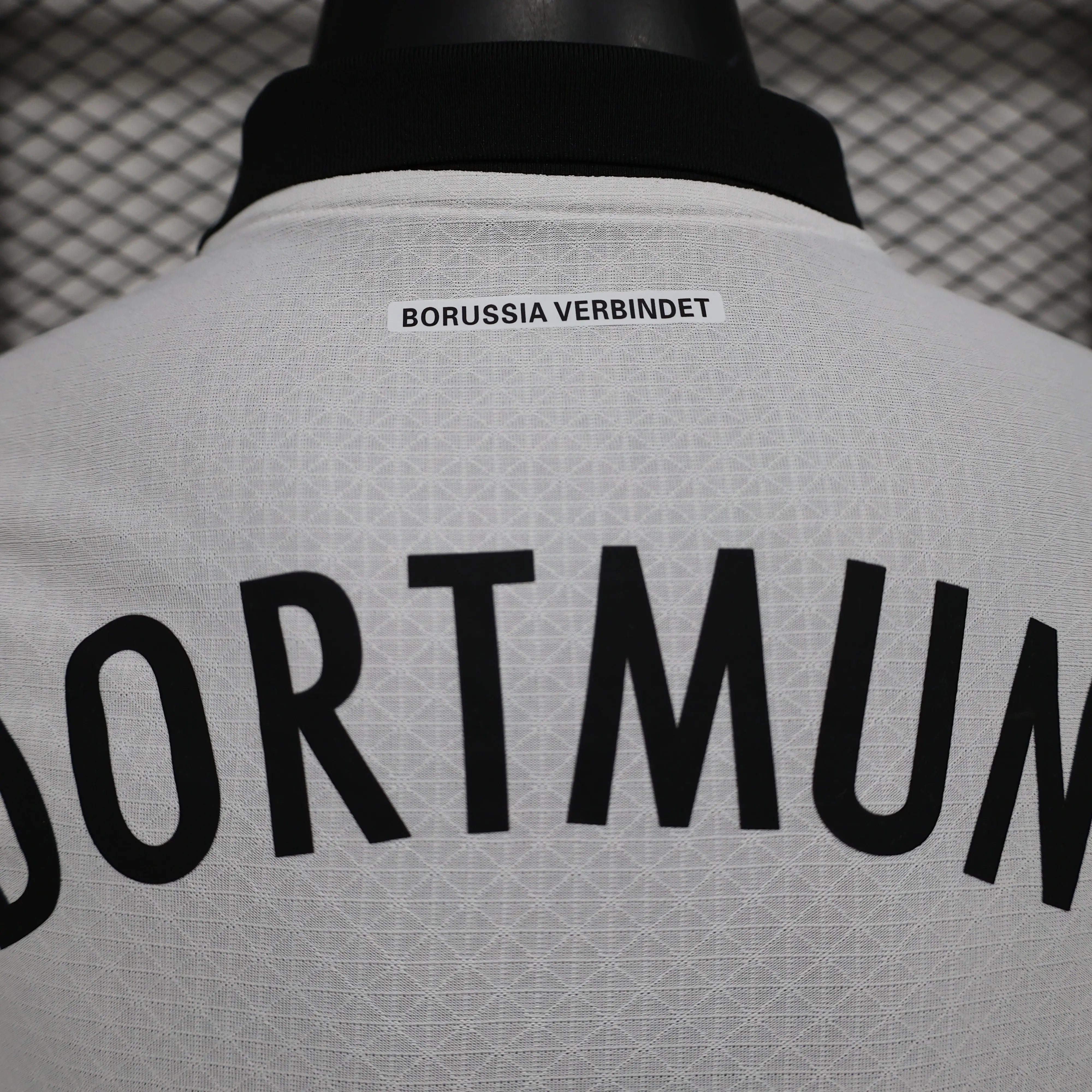 MAILLOT DORTMUND THIRD 2024/2025 Onze Maillots