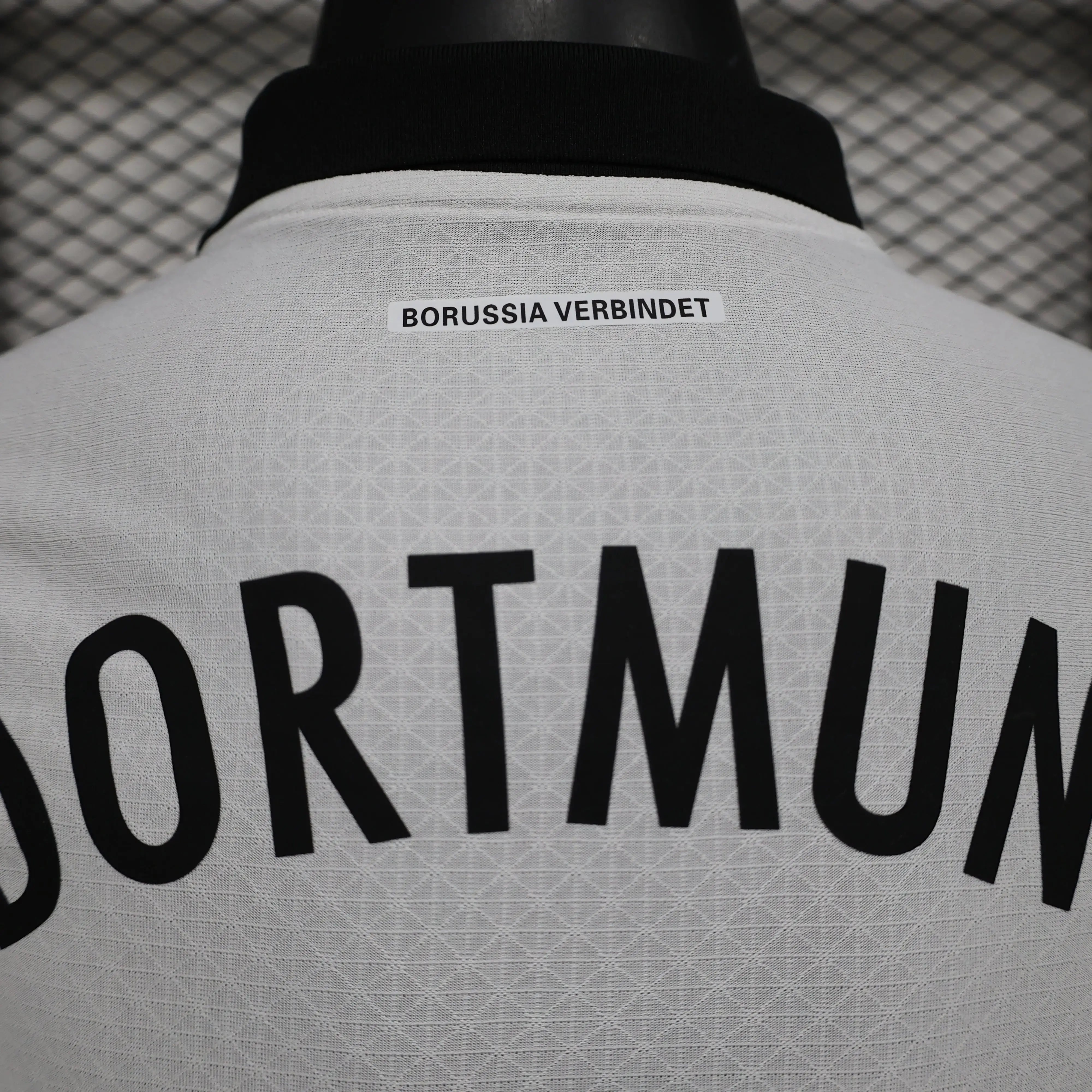 MAILLOT DORTMUND THIRD 2024/2025 Onze Maillots