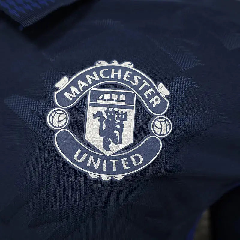 MAILLOT MANCHESTER UNITED EXTÉRIEUR 2024/2025 VERSION MANCHES LONGUES Onze Maillots