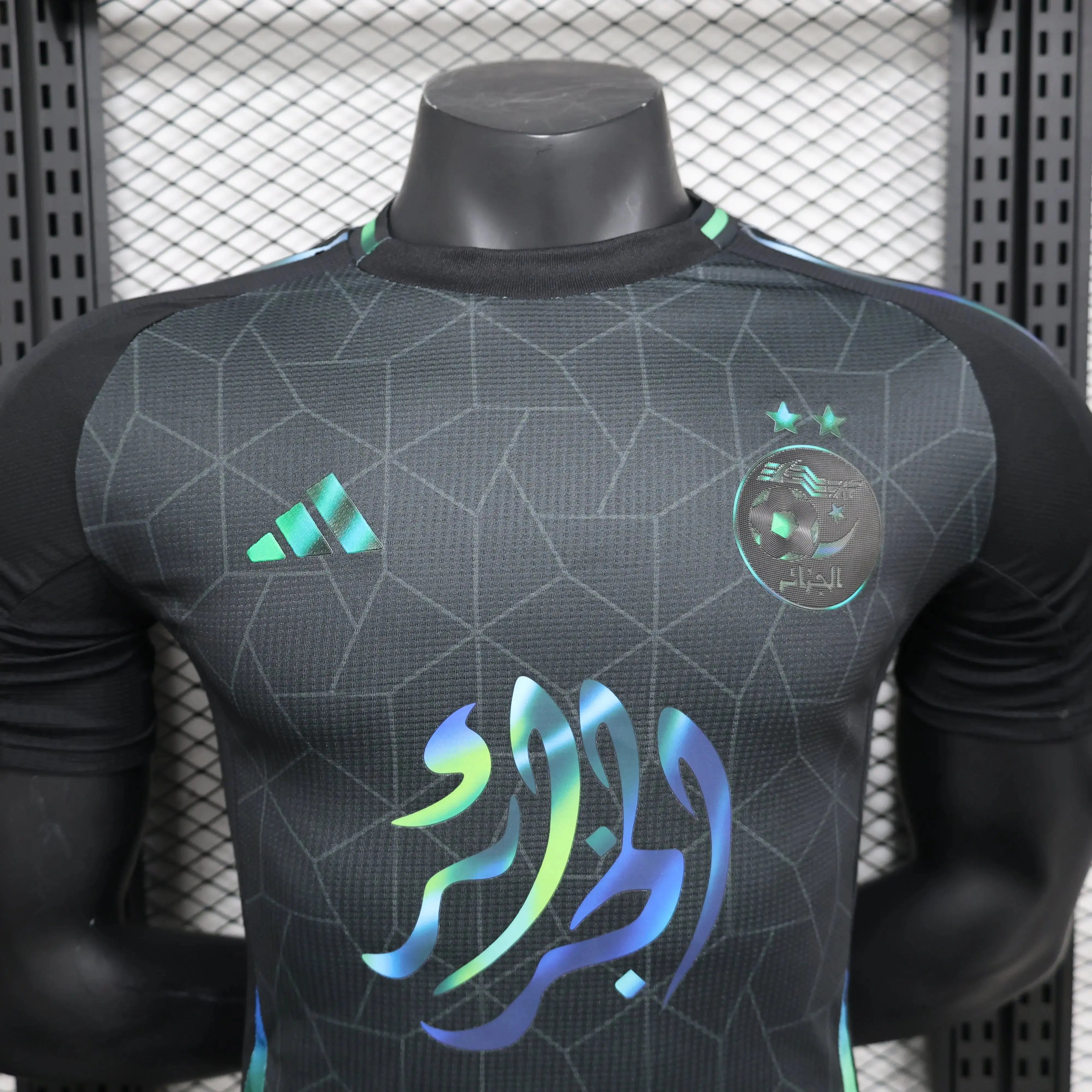 MAILLOT ALGÉRIE ÉDITION SPÉCIAL NOIR 2024/2025 - MODAFOOT