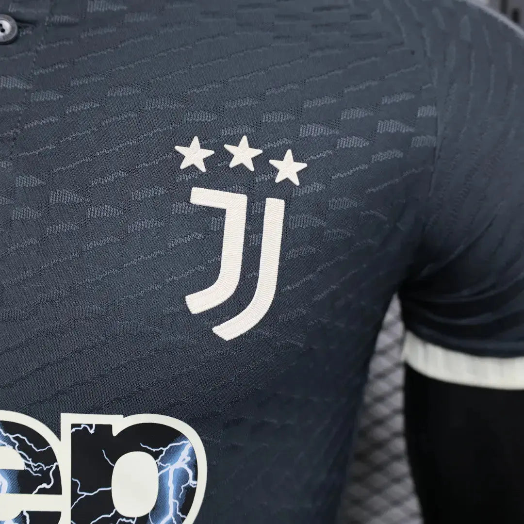 MAILLOT JUVENTUS THIRD 2023/2024 Onze Maillots