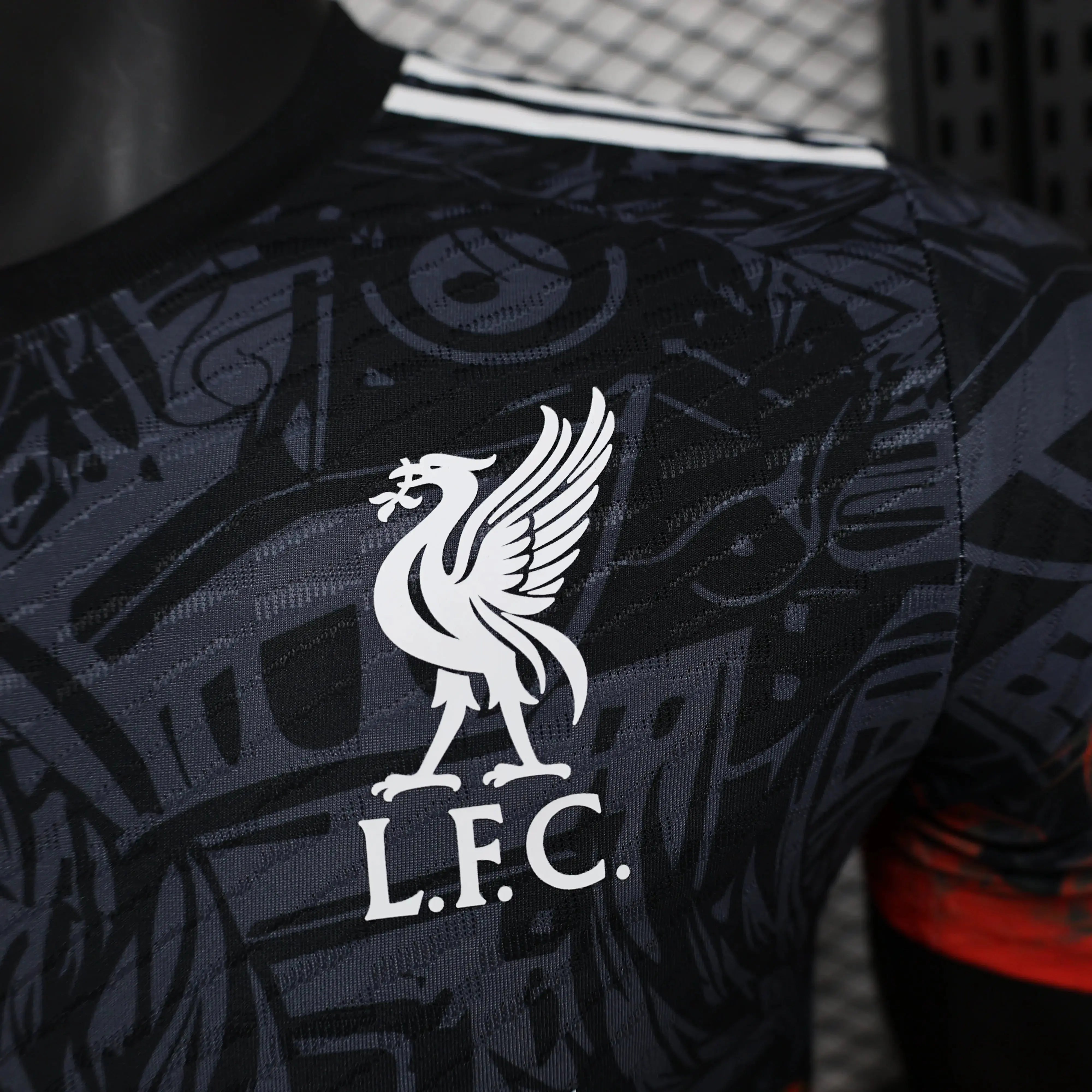 MAILLOT LIVERPOOL ÉDITION SPÉCIALE ROUGE 2024/2025 - MODAFOOT