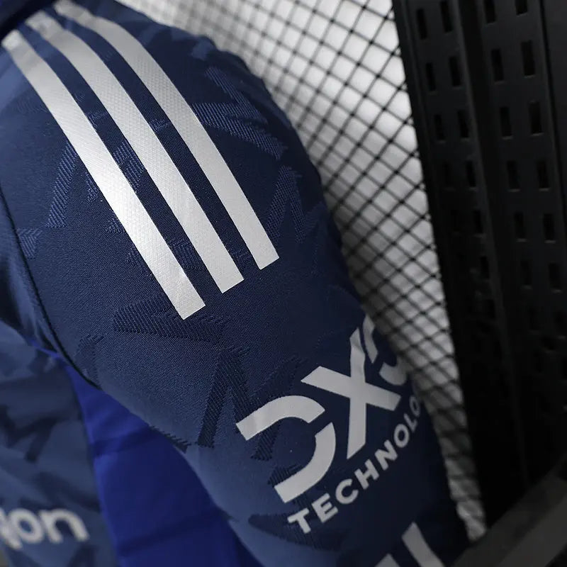 MAILLOT MANCHESTER UNITED EXTÉRIEUR 2024/2025 VERSION MANCHES LONGUES Onze Maillots