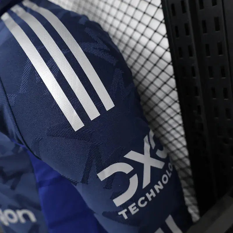 MAILLOT MANCHESTER UNITED EXTÉRIEUR 2024/2025 VERSION MANCHES LONGUES Onze Maillots
