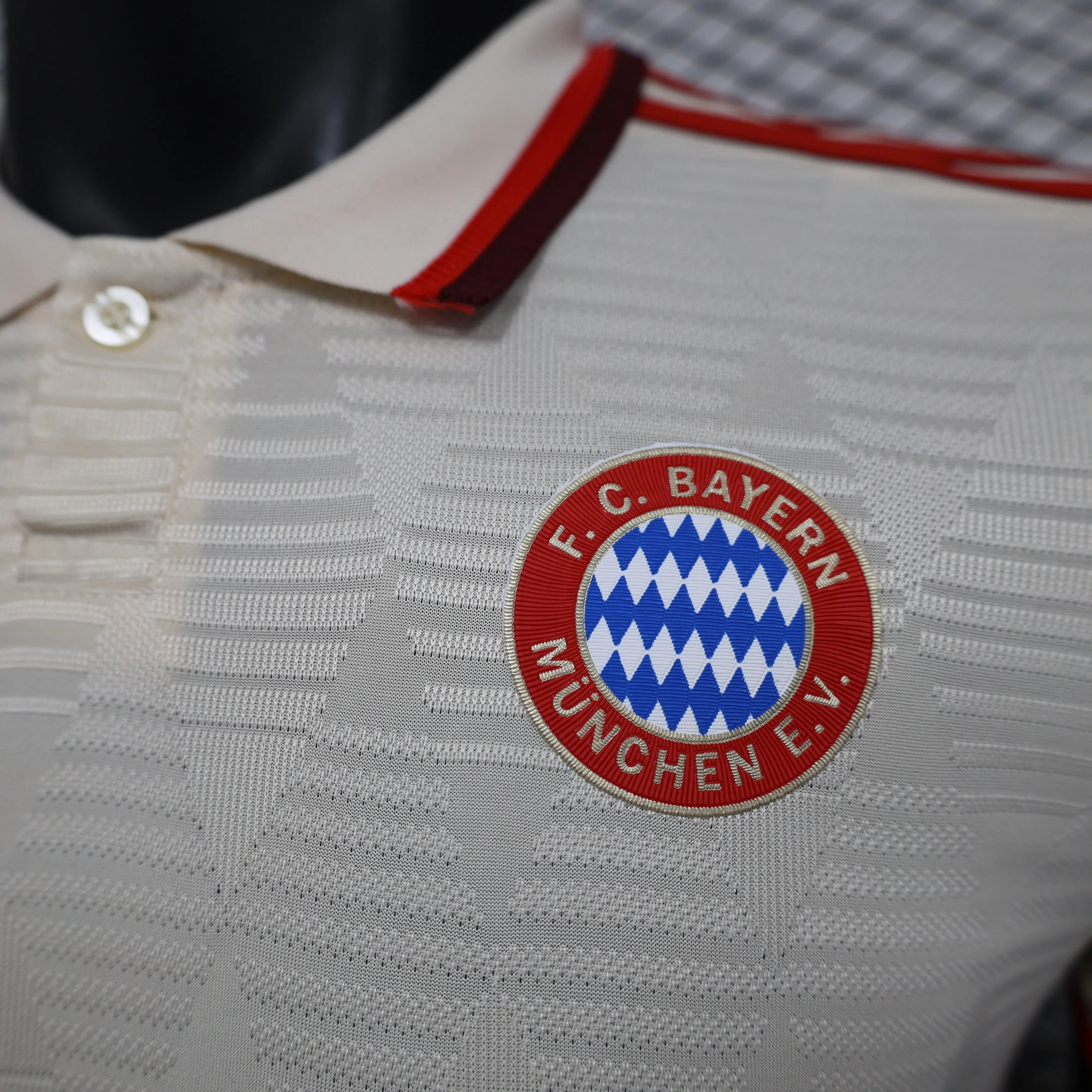 MAILLOT BAYERN MUNICH THIRD 2024/2025 Onze Maillots