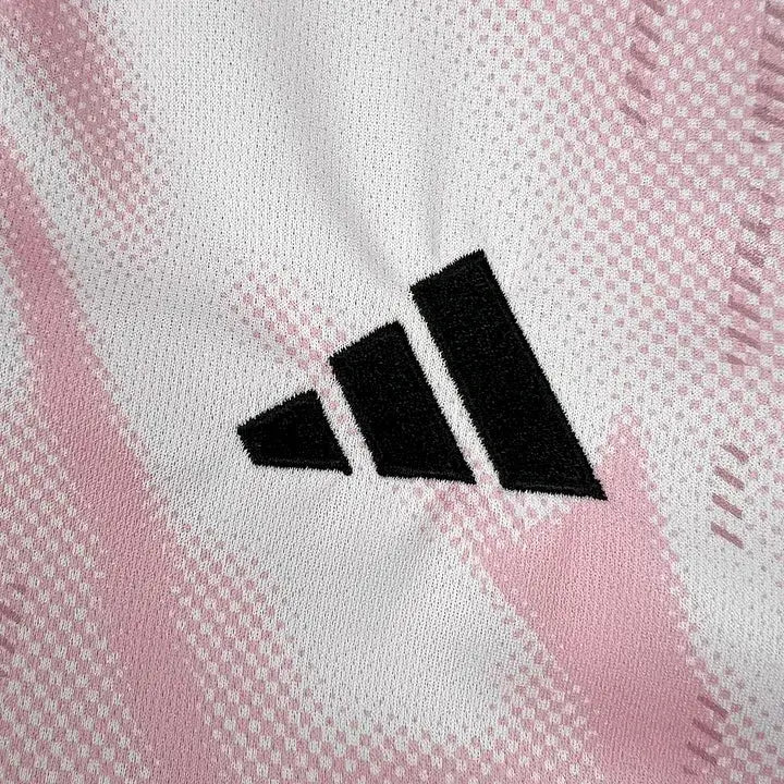 Maillot 2024/2025 Real Madrid Spécial Rose MODAFOOT