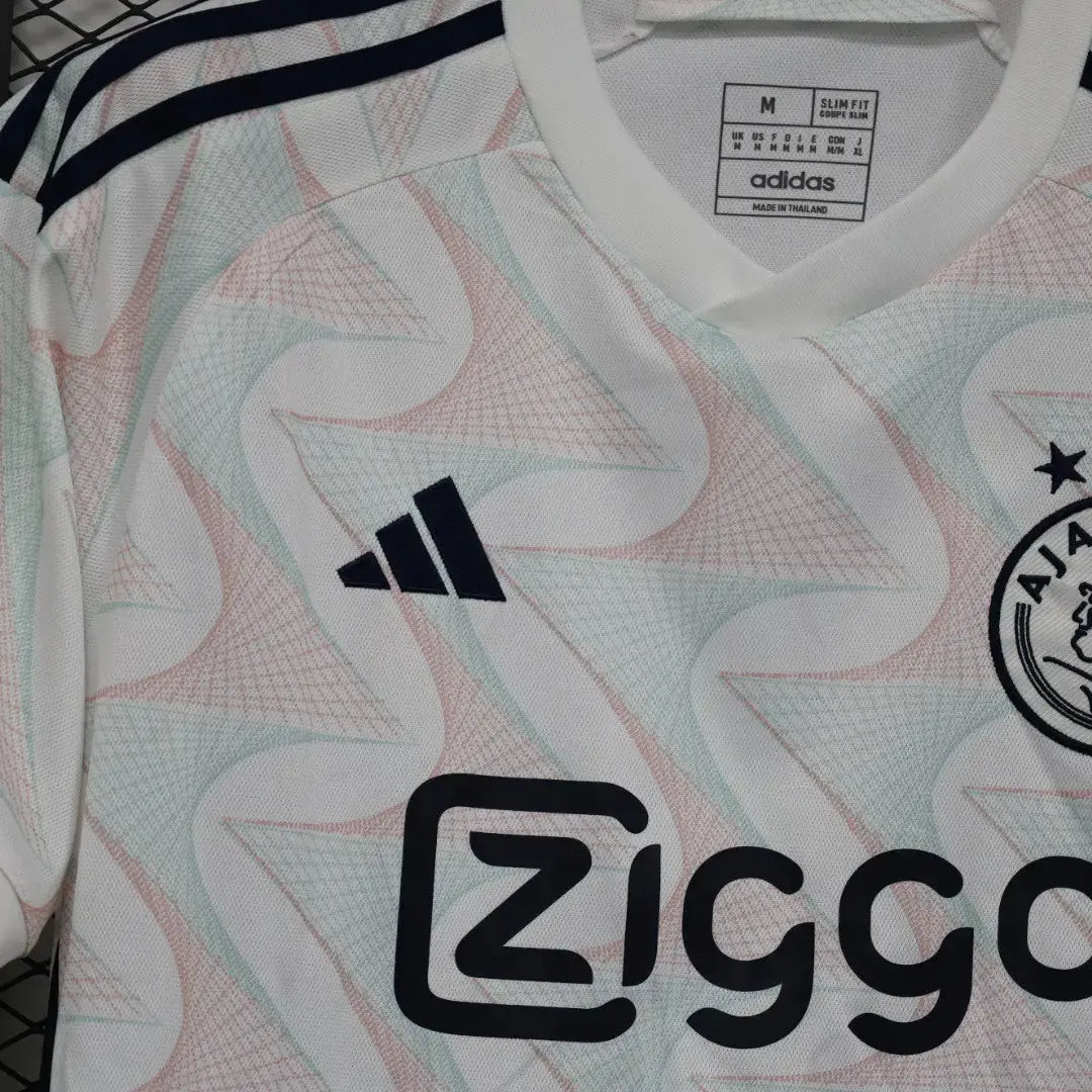 MAILLOT AJAX EXTERIEUR 2023/2024 Onze Maillots