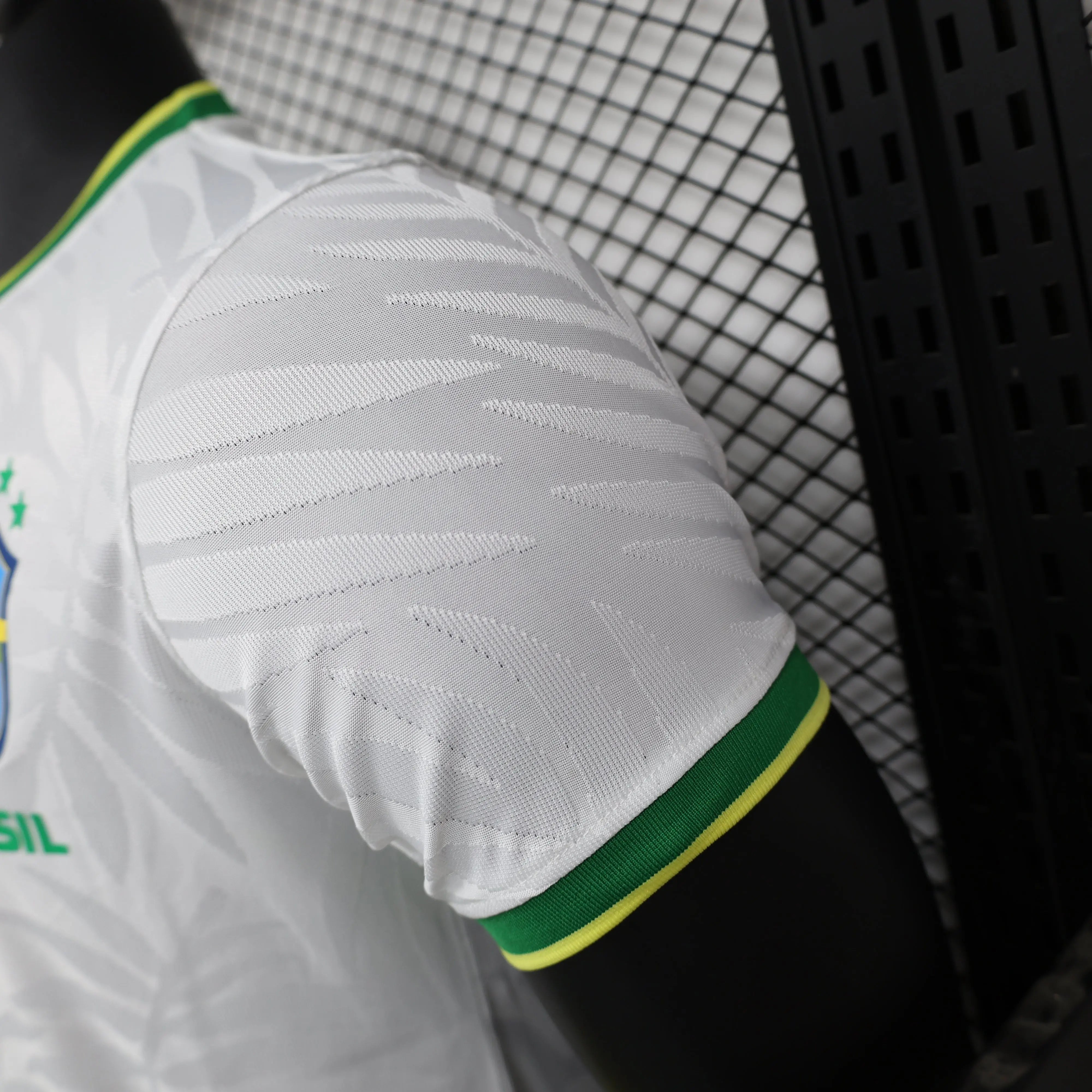ÉDITION SPÉCIALE PIGEON BLANC DU BRÉSIL Onze Maillots