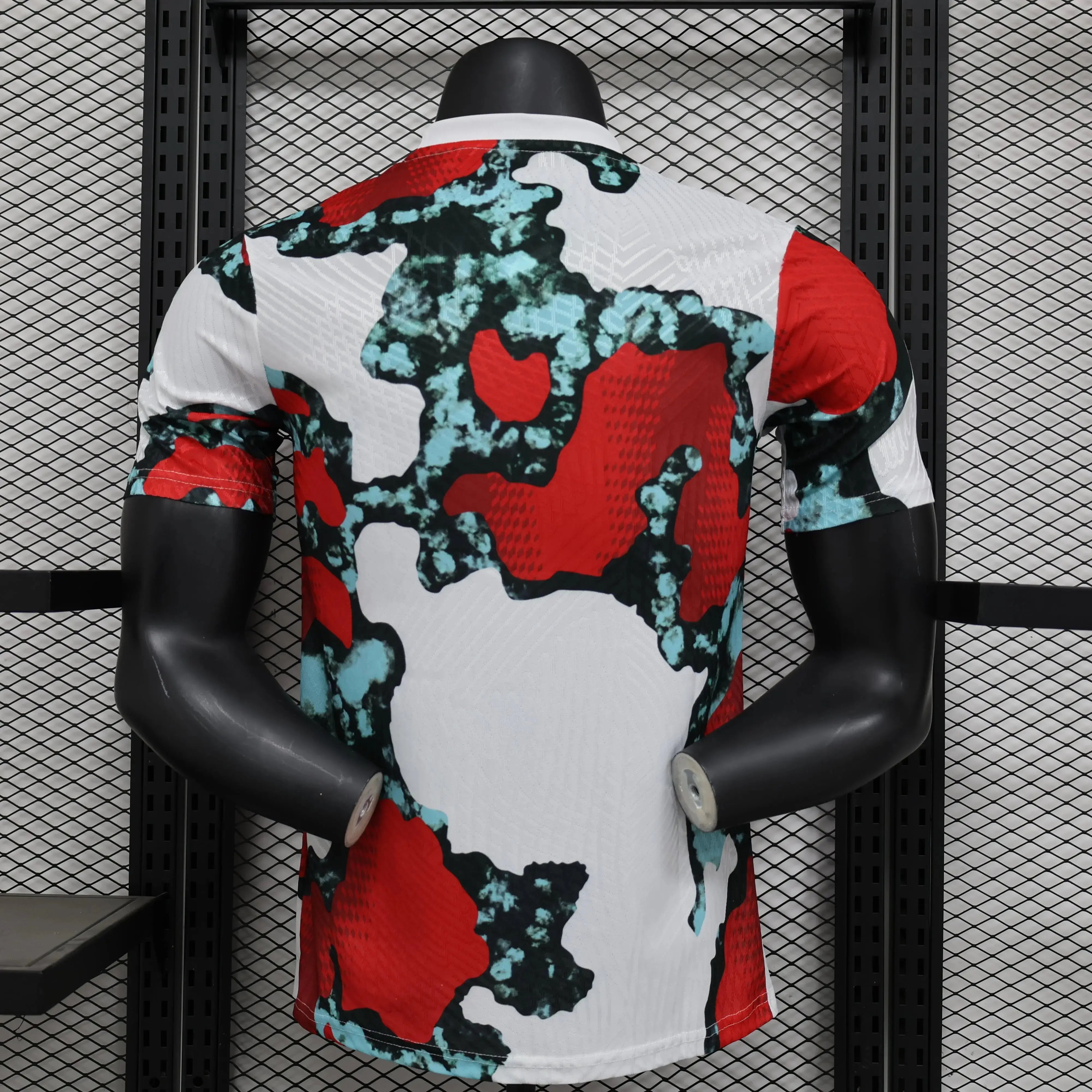 MAILLOT BAYERN MUNICH AVANT MATCH 2024/2025 - MODAFOOT