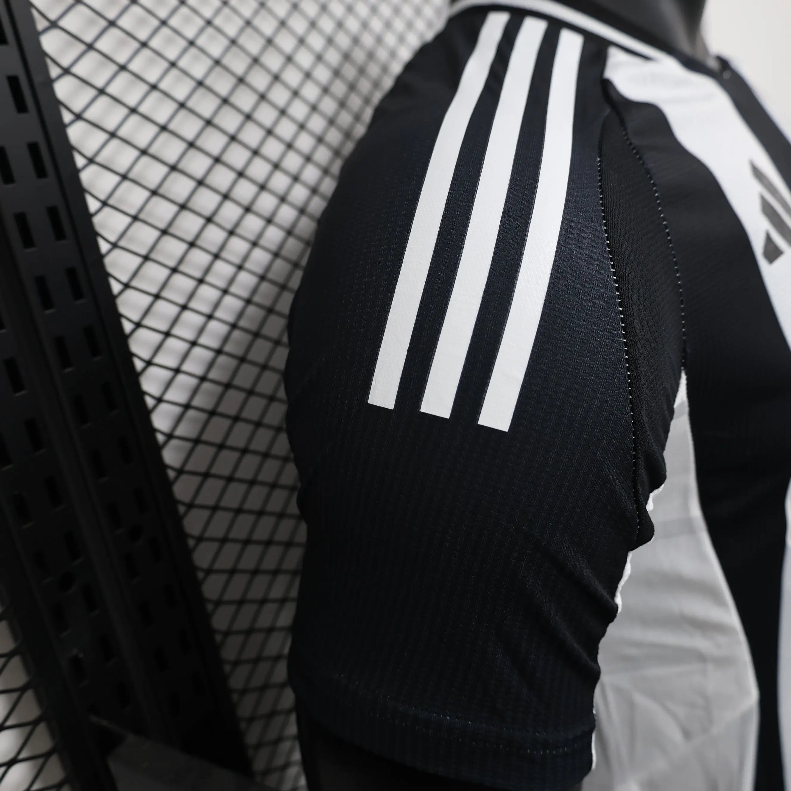 MAILLOT NEWCASTLE DOMICILE 2024/2025 Onze Maillots