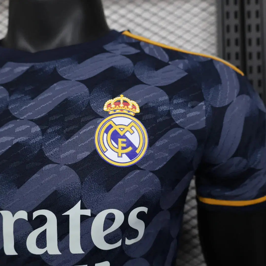 MAILLOT REAL MADRID EXTERIEUR 2023/2024 Onze Maillots