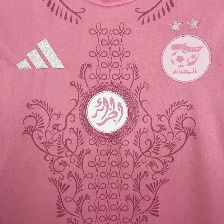 Maillot de l'Algérie 2024/2025 Rose MODAFOOT