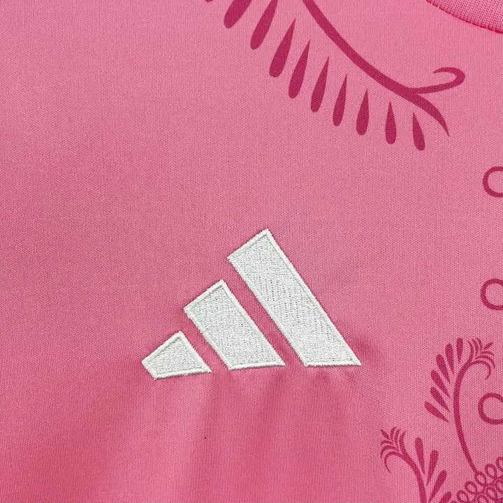Maillot de l'Algérie 2024/2025 Rose MODAFOOT