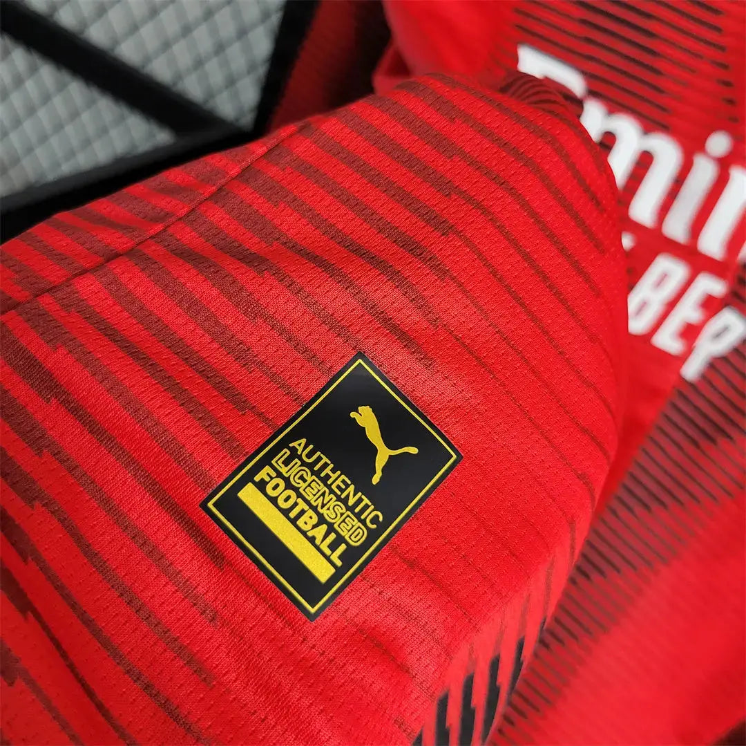MAILLOT AC MILAN DOMICILE 2023/2024 VERSION MANCHES LONGUES - MODAFOOT