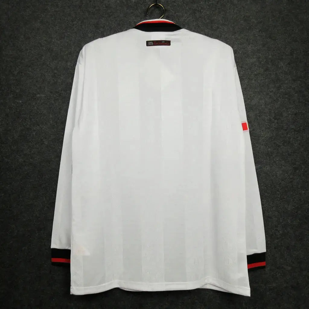 MAILLOT RETRO MANCHESTER UNITED 1998/1999 VERSION MANCHES LONGUES - MODAFOOT