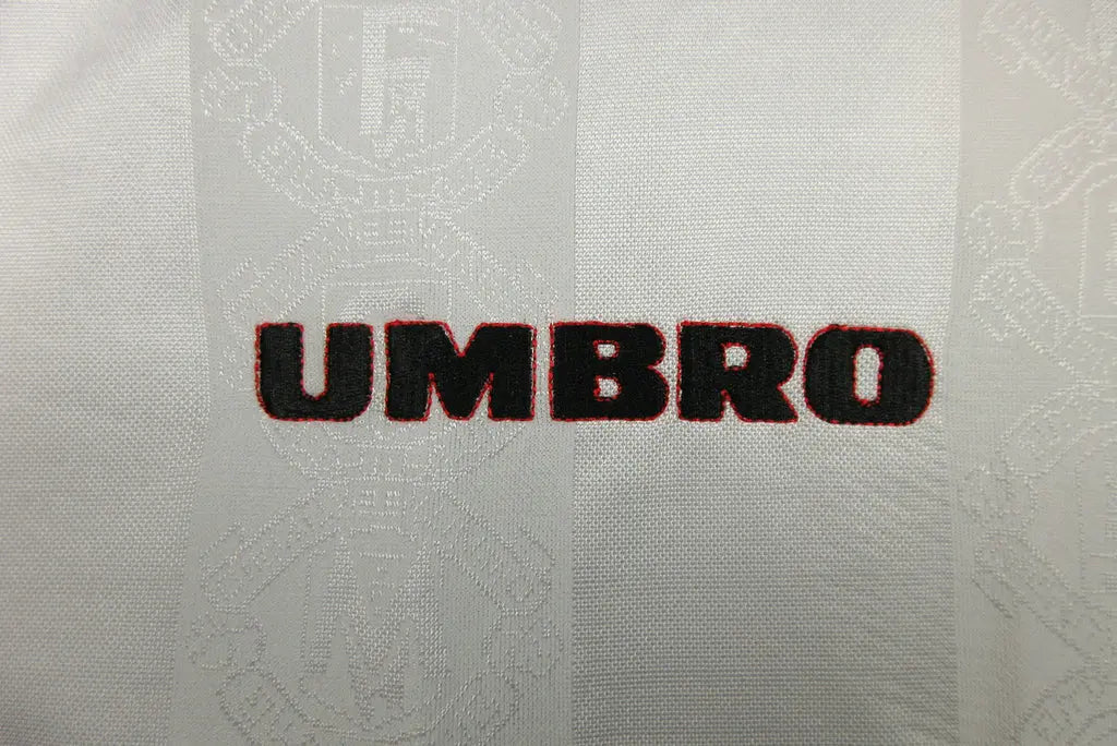 MAILLOT RETRO MANCHESTER UNITED 1998/1999 VERSION MANCHES LONGUES - MODAFOOT