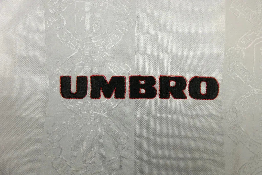 MAILLOT RETRO MANCHESTER UNITED 1998/1999 VERSION MANCHES LONGUES - MODAFOOT