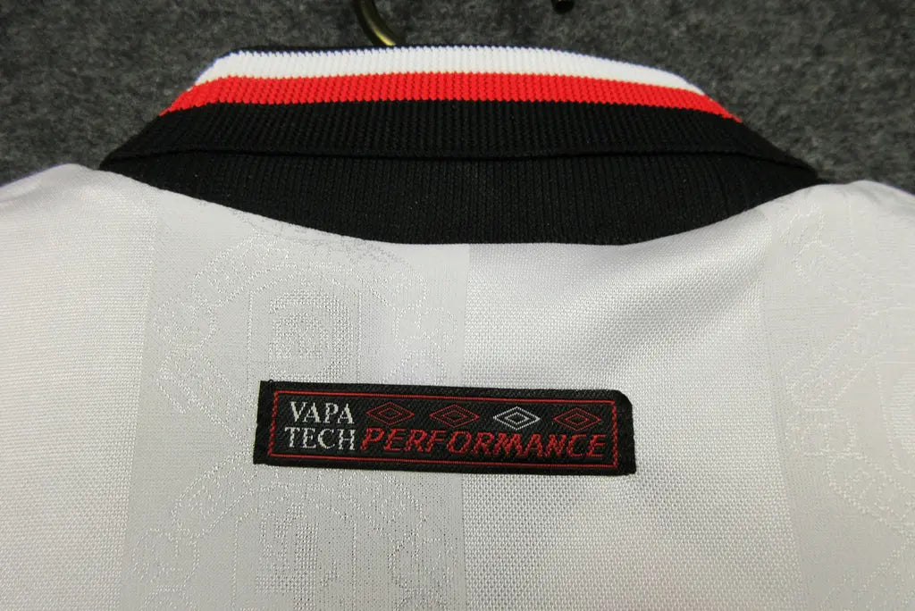 MAILLOT RETRO MANCHESTER UNITED 1998/1999 VERSION MANCHES LONGUES - MODAFOOT