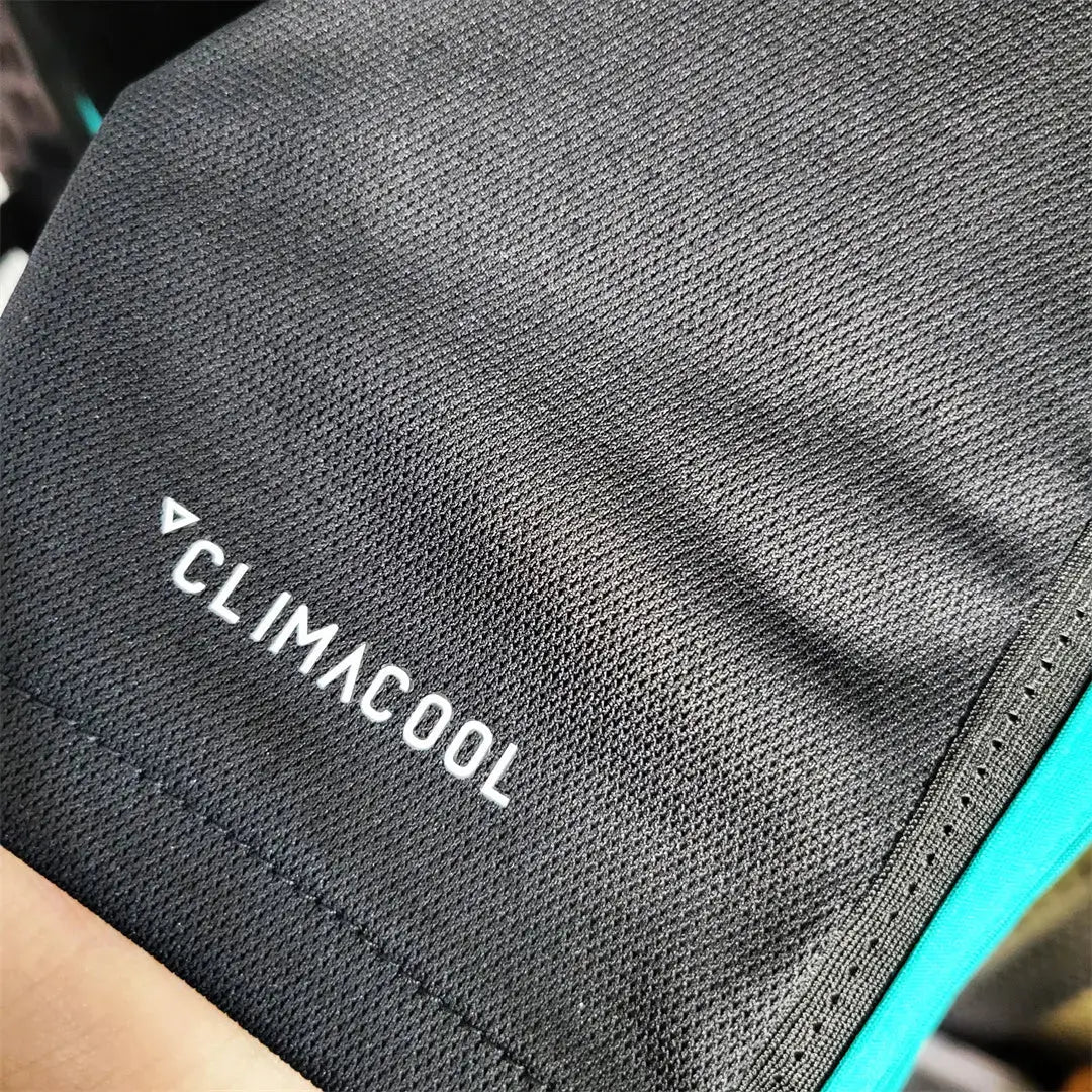 MAILLOT REAL MADRID EXTÉRIEUR 2017/2018 VERSION MANCHES LONGUES - MODAFOOT