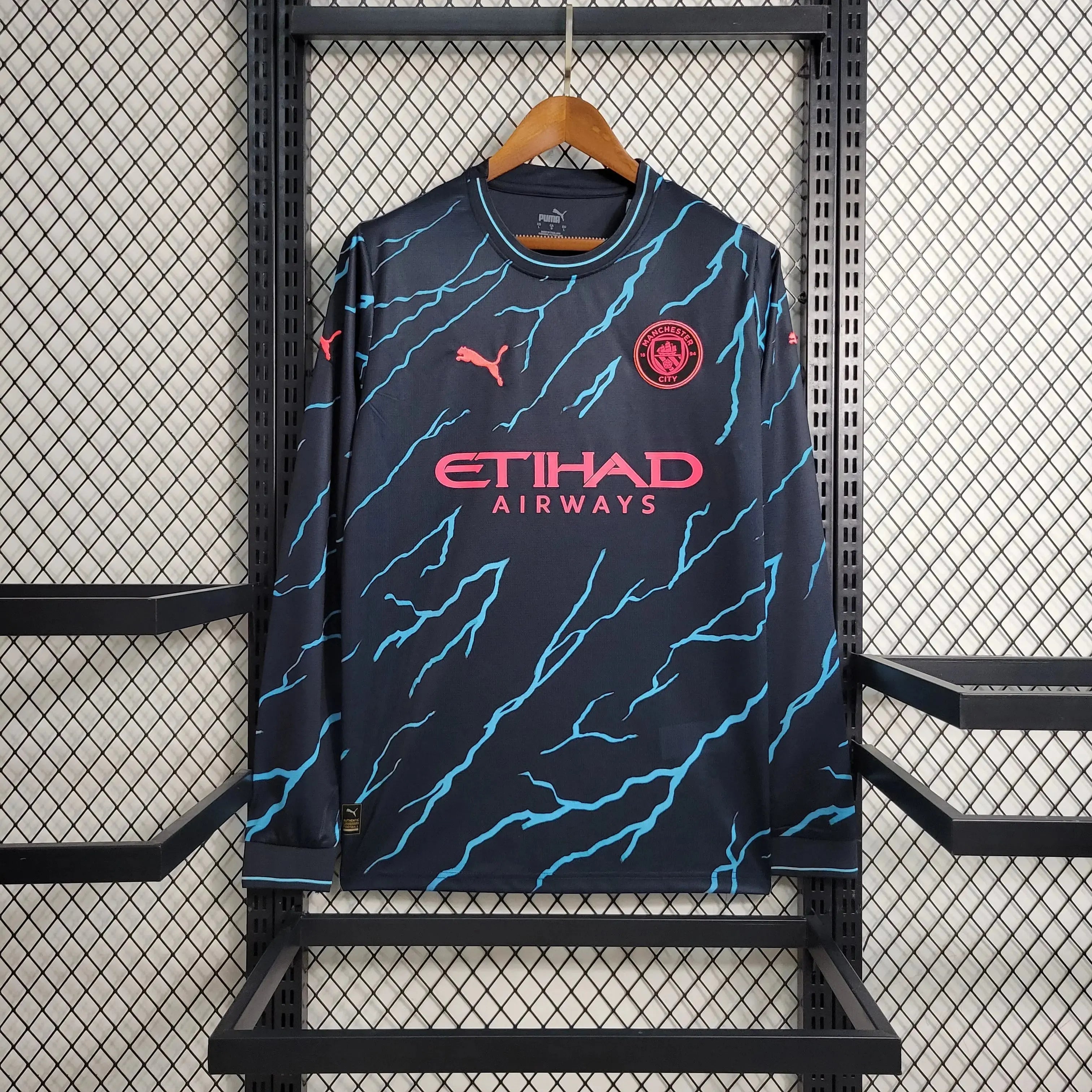 MAILLOT MANCHESTER CITY EXTÉRIEUR 2023/2024 VERSION MANCHES LONGUES - MODAFOOT