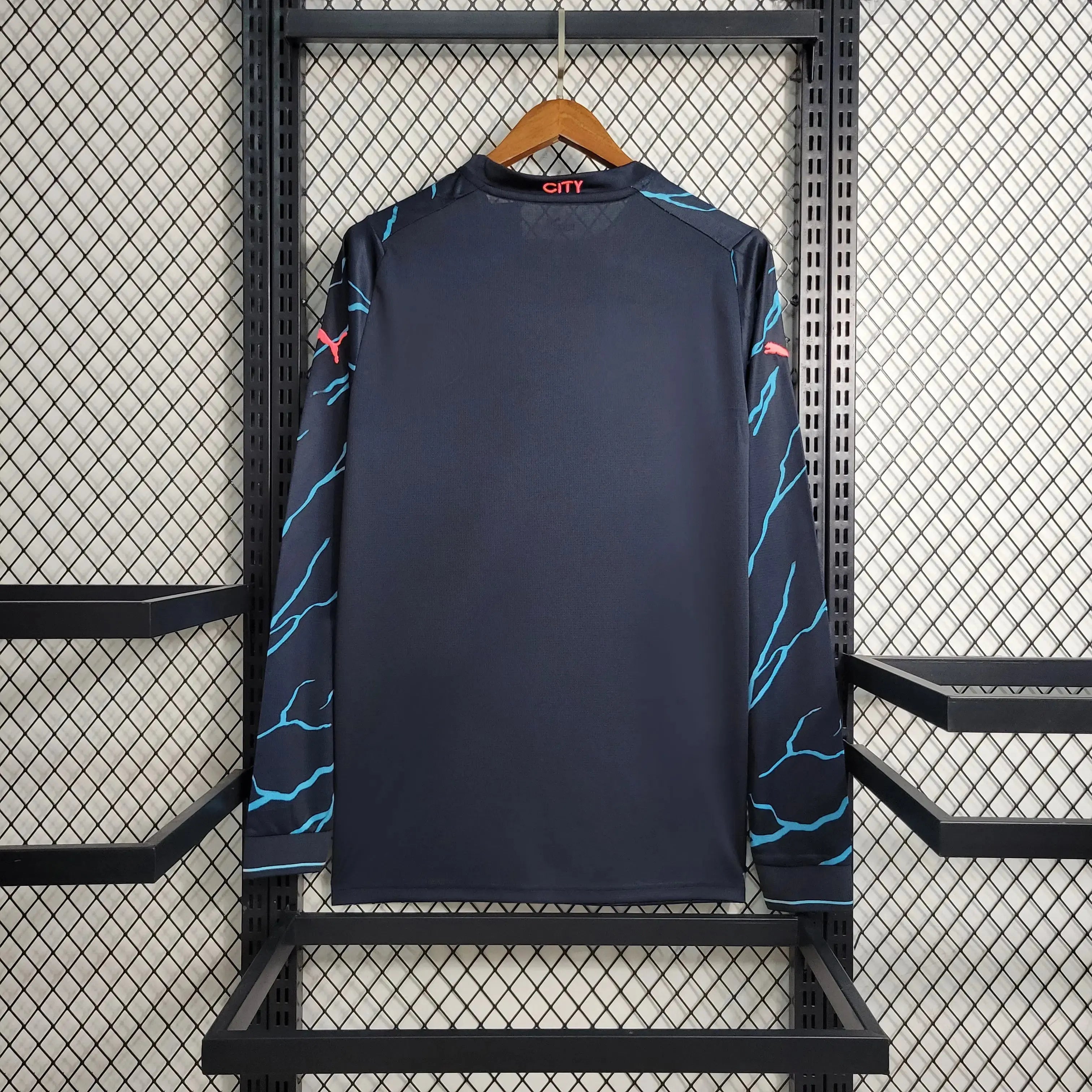 MAILLOT MANCHESTER CITY EXTÉRIEUR 2023/2024 VERSION MANCHES LONGUES - MODAFOOT