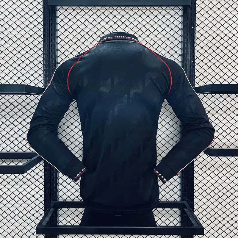 MAILLOT RETRO MANCHESTER UNITED 2024/2025 VERSION MANCHES LONGUES - MODAFOOT