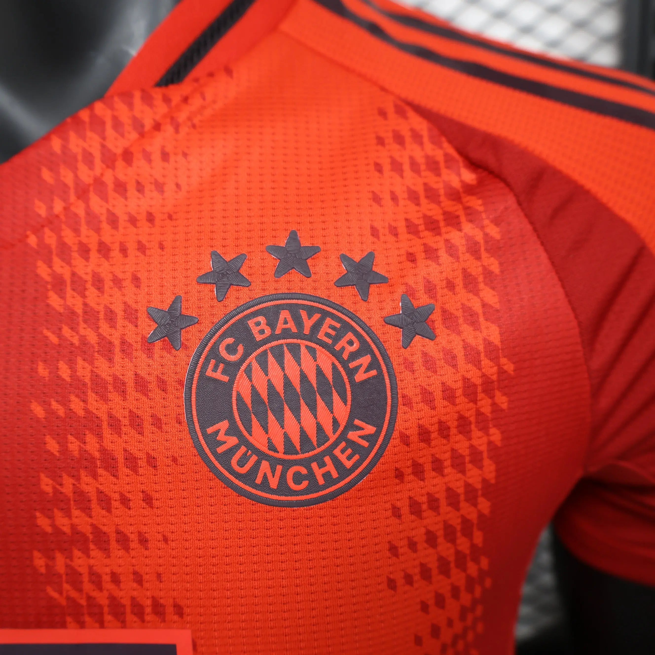 MAILLOT BAYERN MUNICH DOMICILE 2024/2025 Onze Maillots