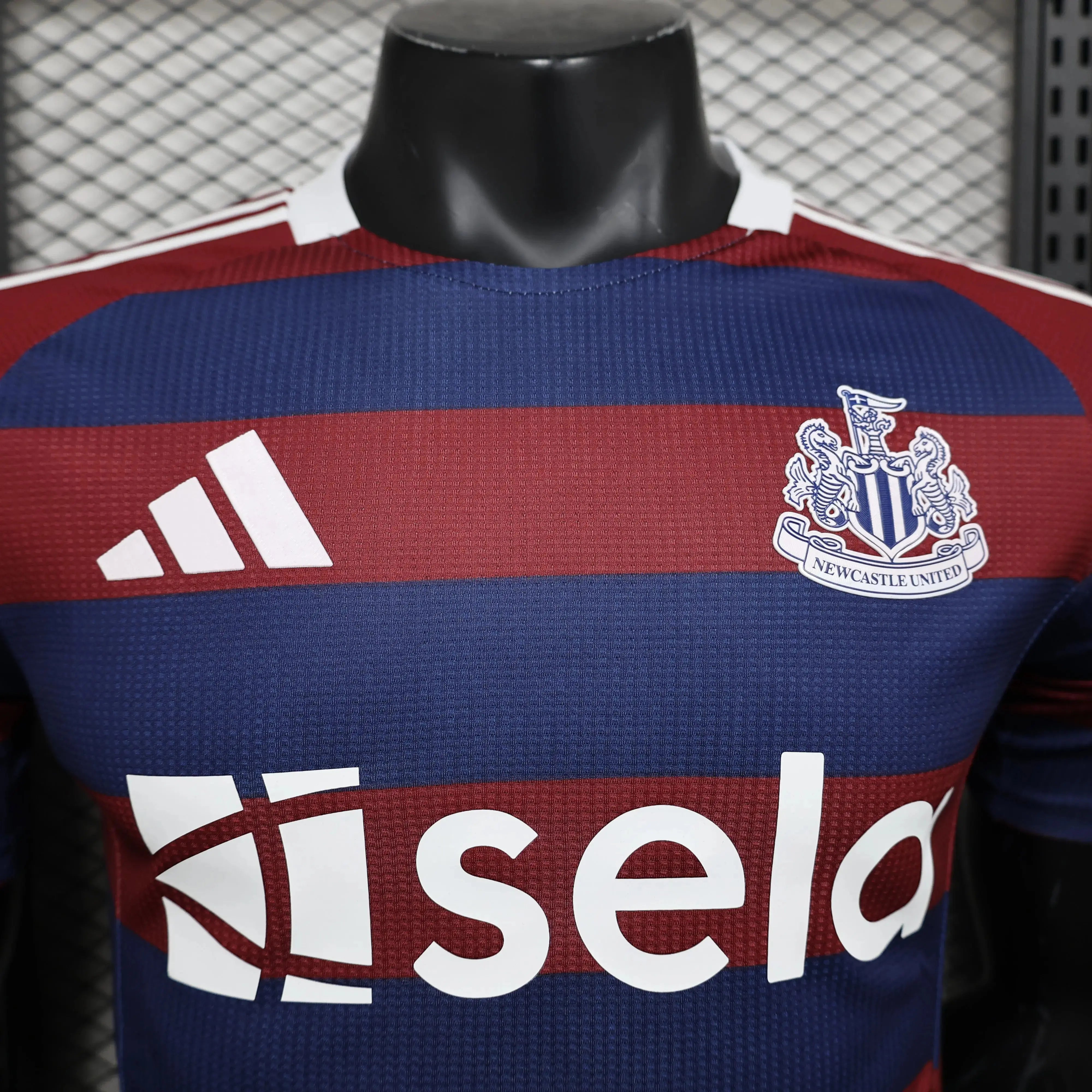 MAILLOT NEWCASTLE EXTERIEUR 2024/2025 Onze Maillots