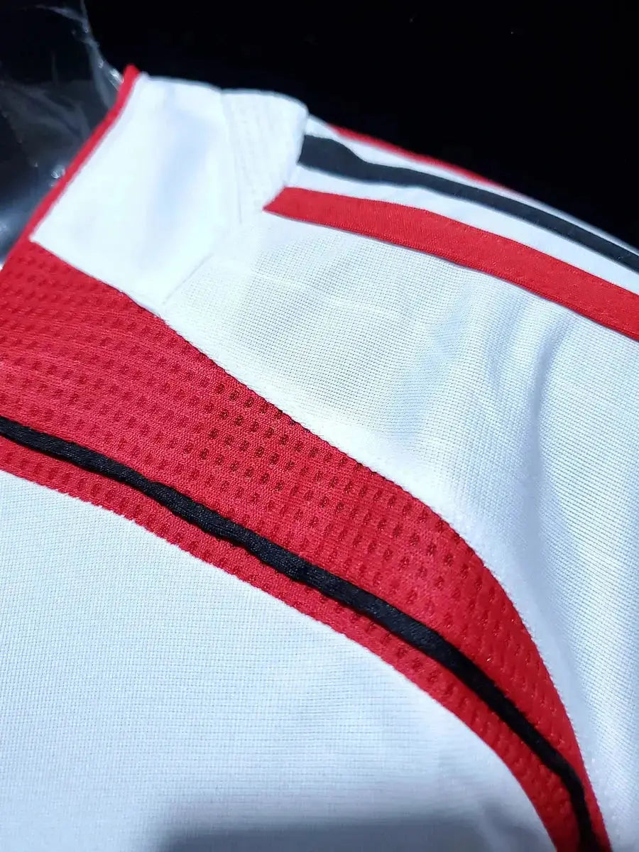 MAILLOT RETRO AC MILAN 2006/2007 Onze Maillots