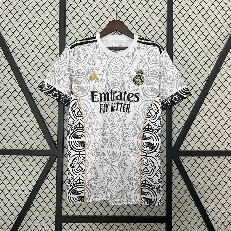 Maillot du Real de Madrid " Blanc et Noir " 24/25 MODAFOOT