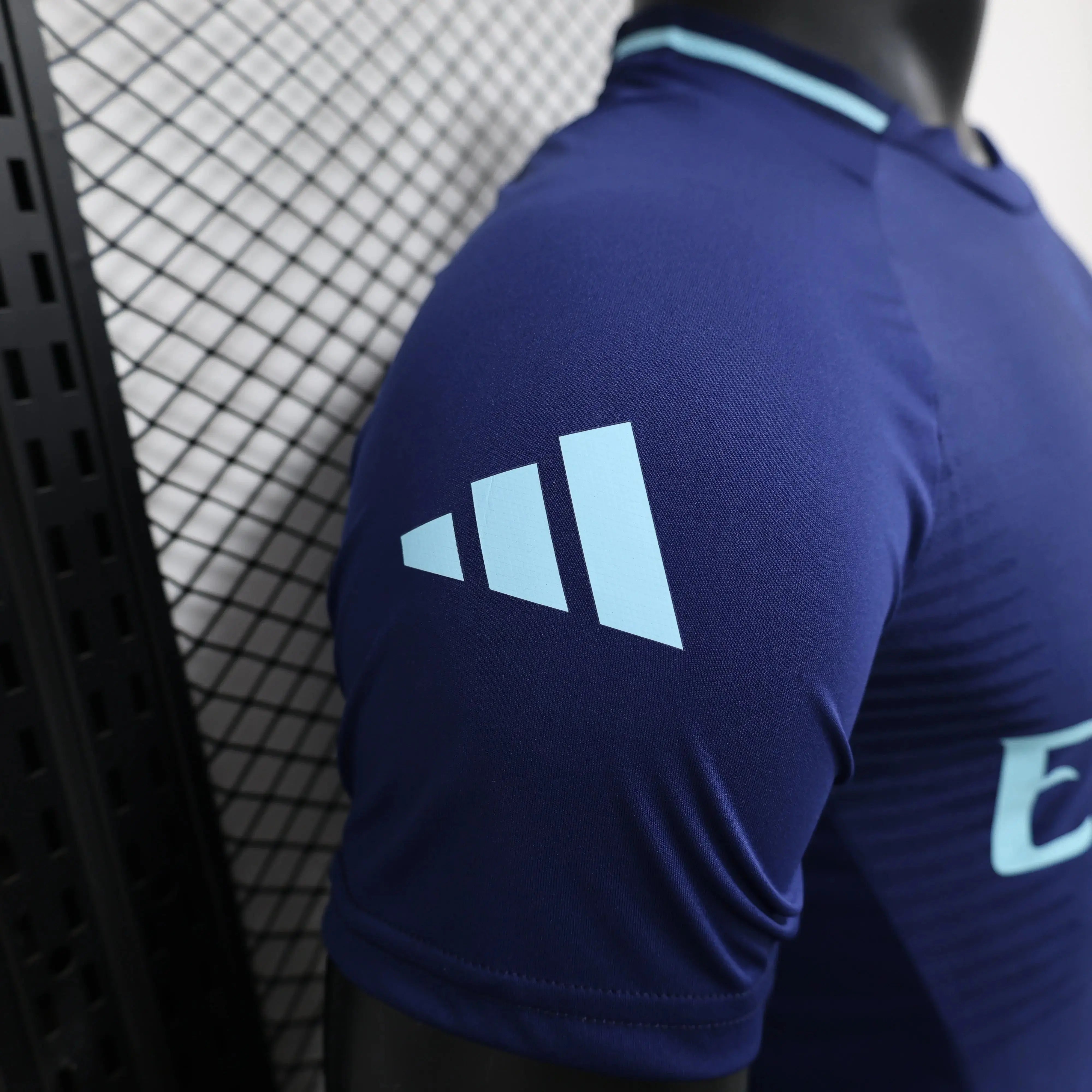 MAILLOT ARSENAL ENTRAINEMENT 2024/2025 - MODAFOOT