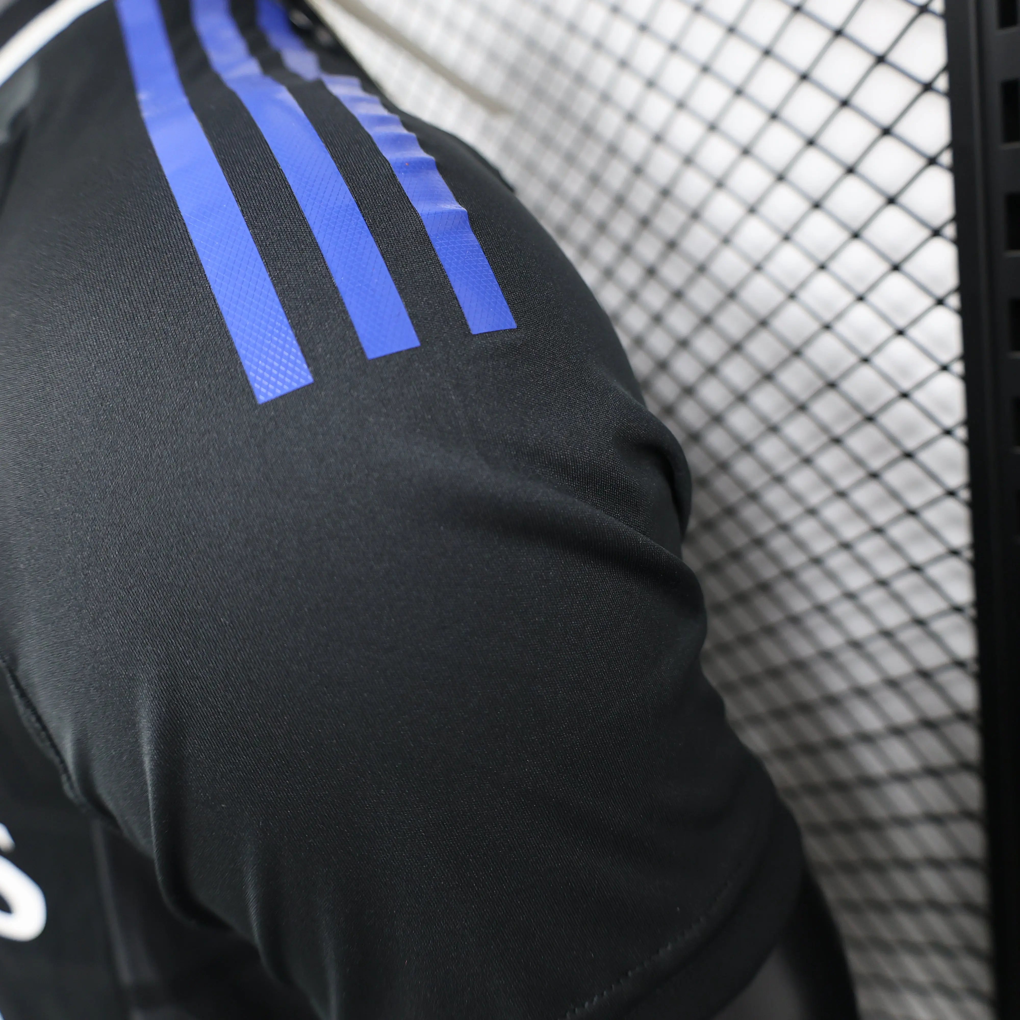 MAILLOT OLYMPIQUE LYONNAIS EXTERIEUR 2024/2025 Onze Maillots