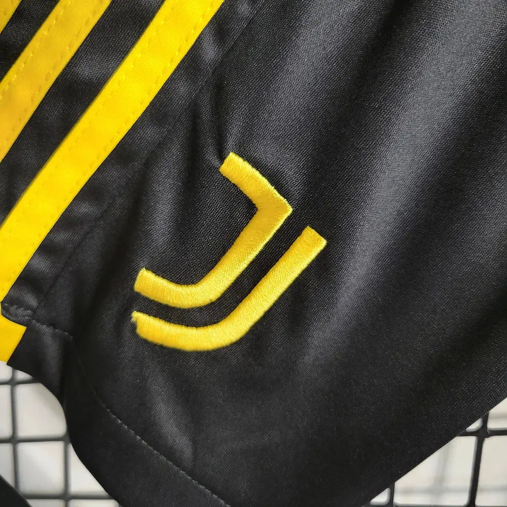 MAILLOT ENFANT JUVENTUS DOMICILE 2023/2024 Onze Maillots
