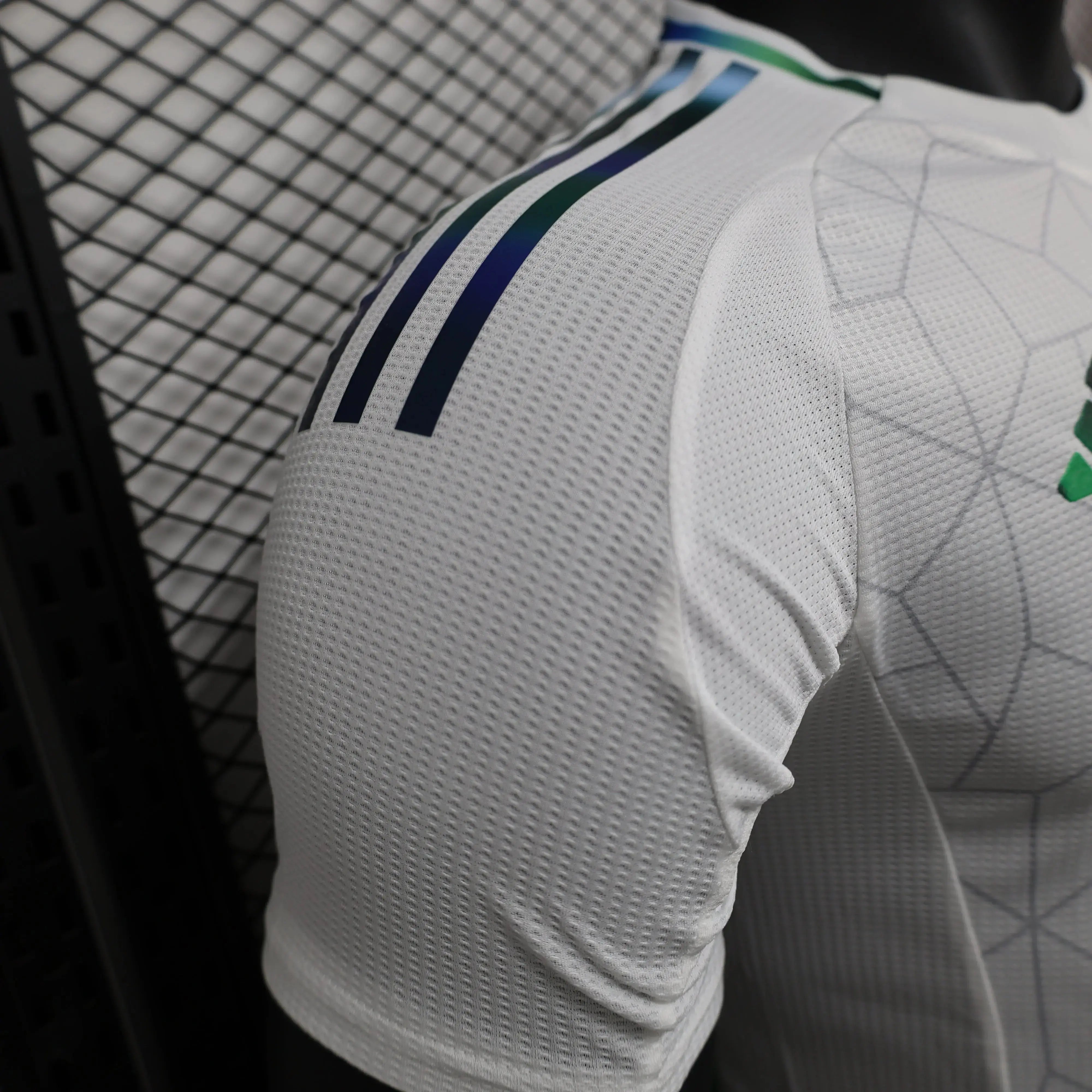 MAILLOT ALGÉRIE ÉDITION SPÉCIAL BLANC 2024/2025 - MODAFOOT