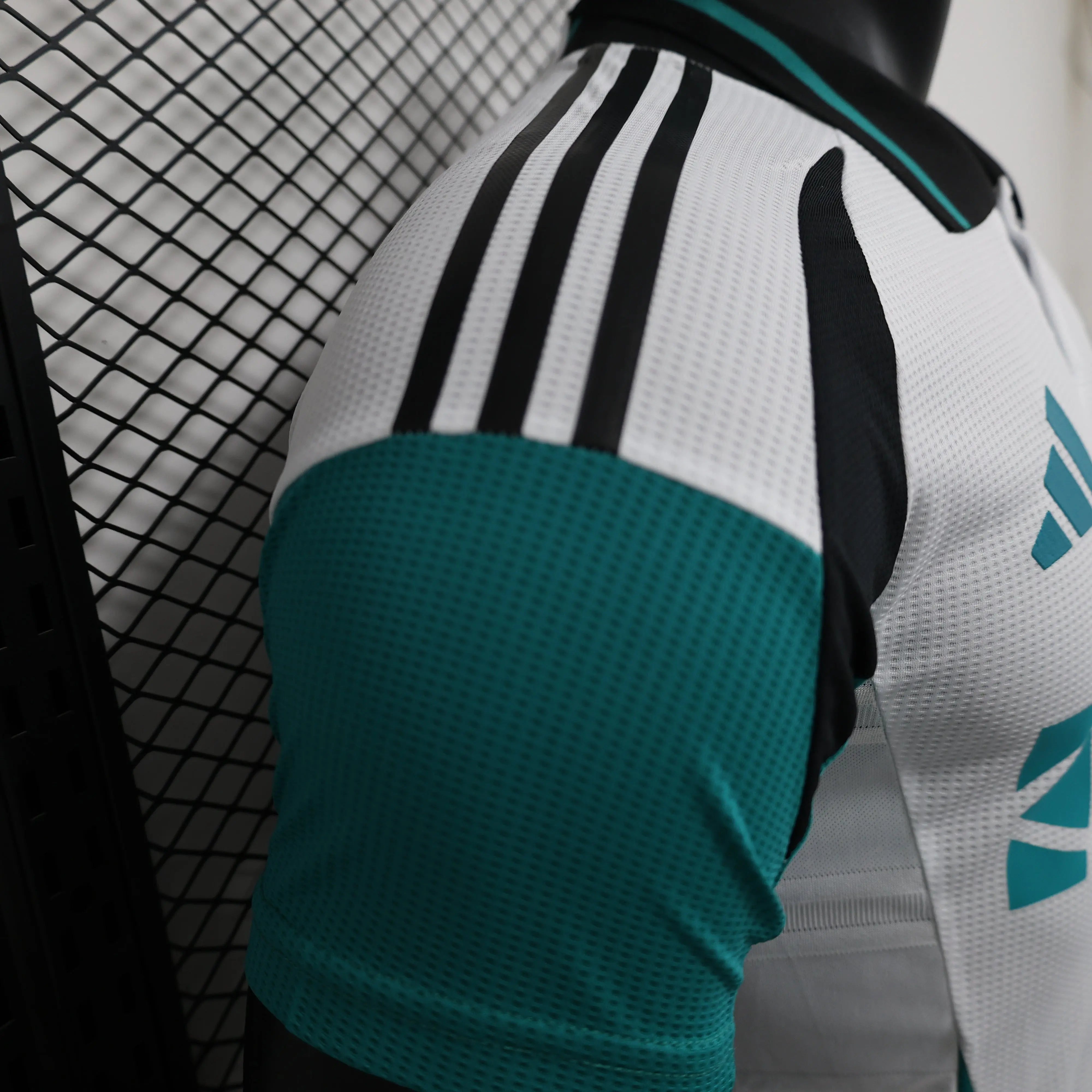 MAILLOT NEWCASTLE THIRD 2024/2025 Onze Maillots