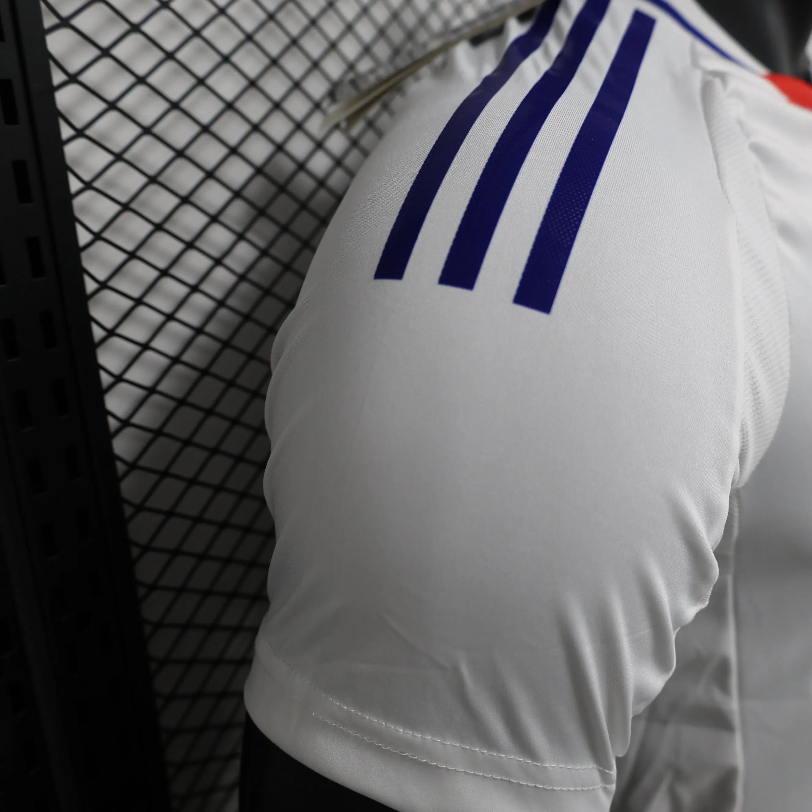 MAILLOT OLYMPIQUE LYONNAIS DOMICILE 2024/2025 Onze Maillots