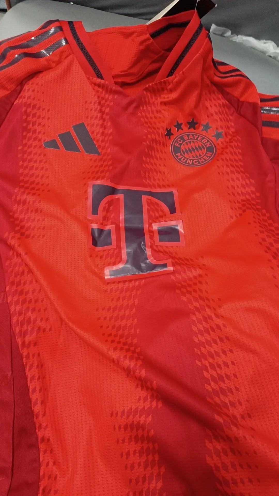 MAILLOT BAYERN MUNICH DOMICILE 2024/2025 Onze Maillots