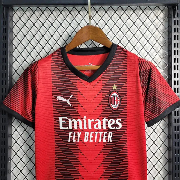 MAILLOT ENFANT AC MILAN DOMICILE 2023/2024 Onze Maillots