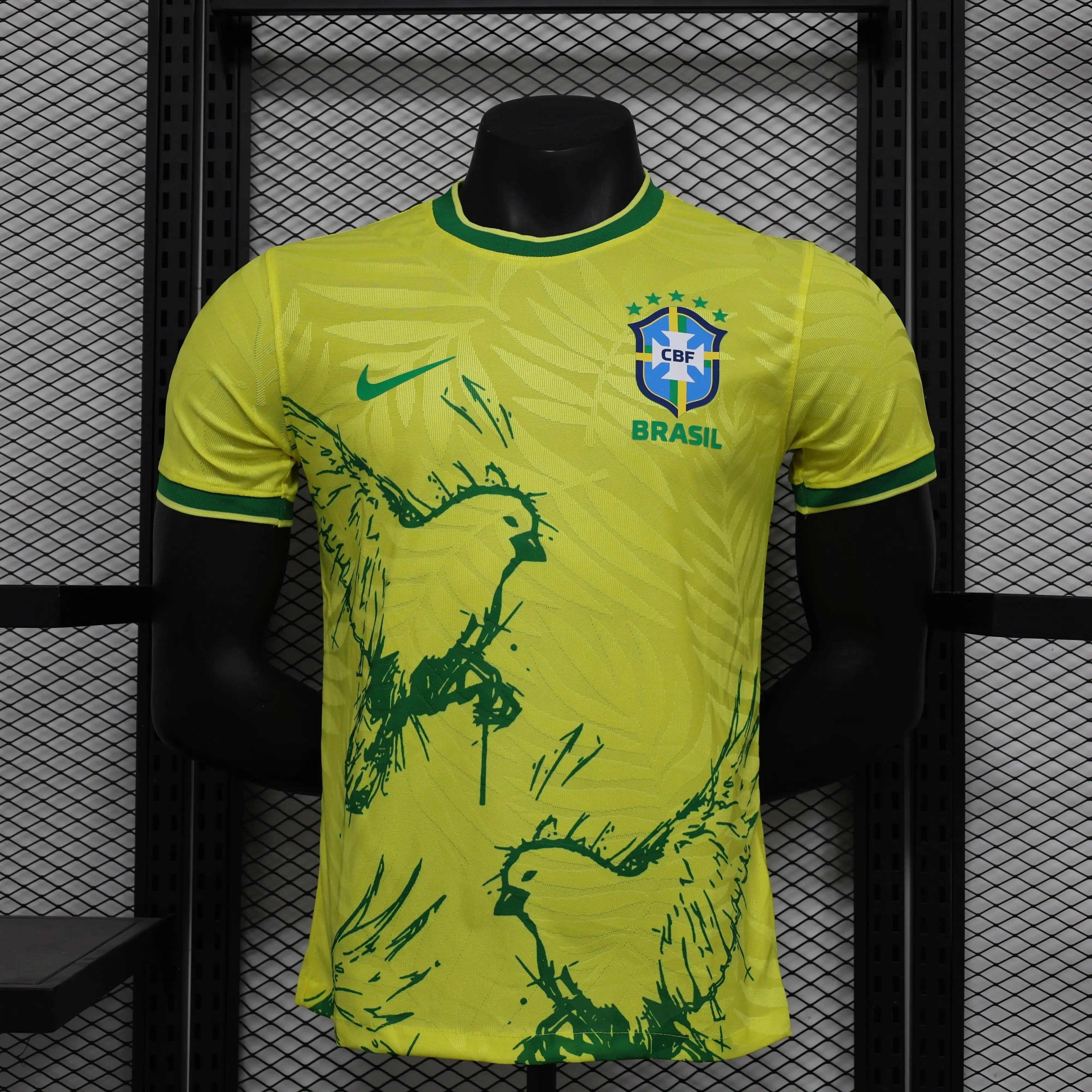 ÉDITION SPÉCIALE PIGEON JAUNE DU BRÉSIL - MODAFOOT