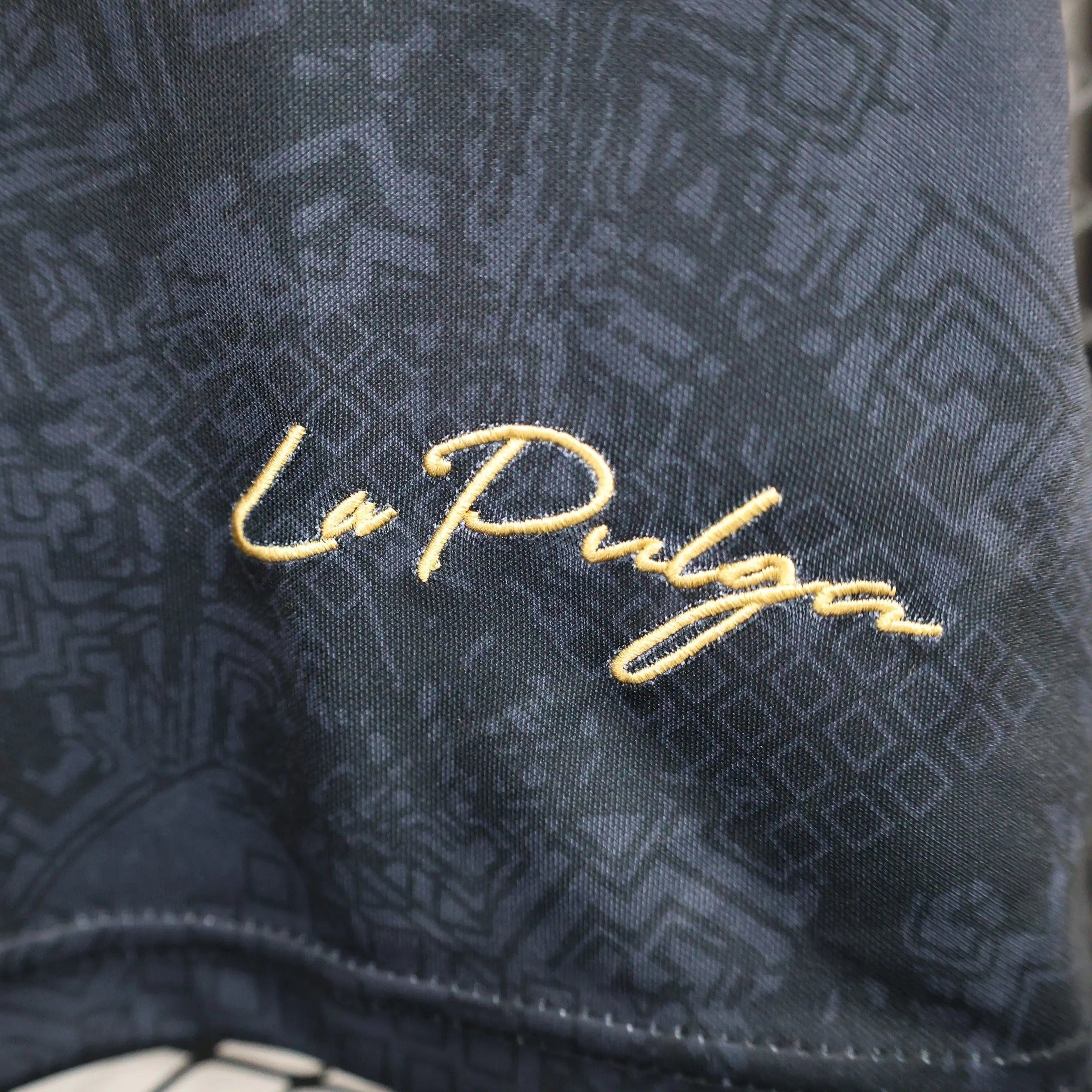 MAILLOT MESSI « LA PULGA » COMMEMORATIVE Onze Maillots