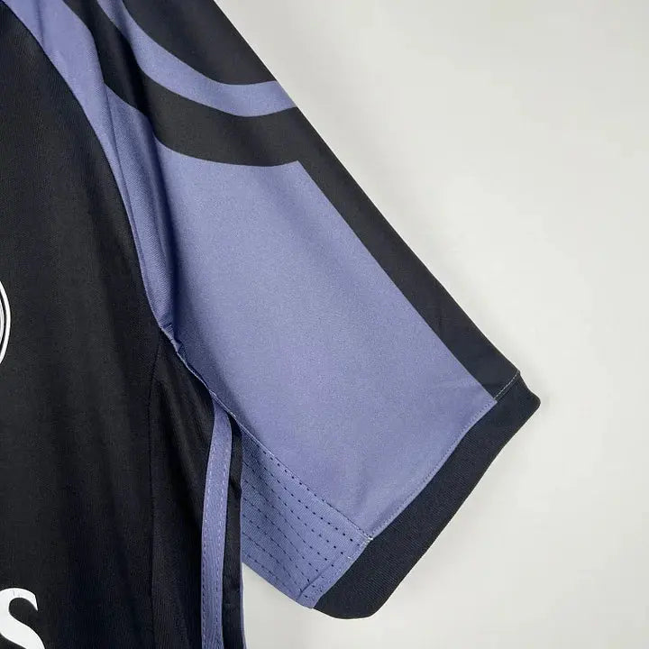 MAILLOT RETRO REAL MADRID 2016/2017 Onze Maillots