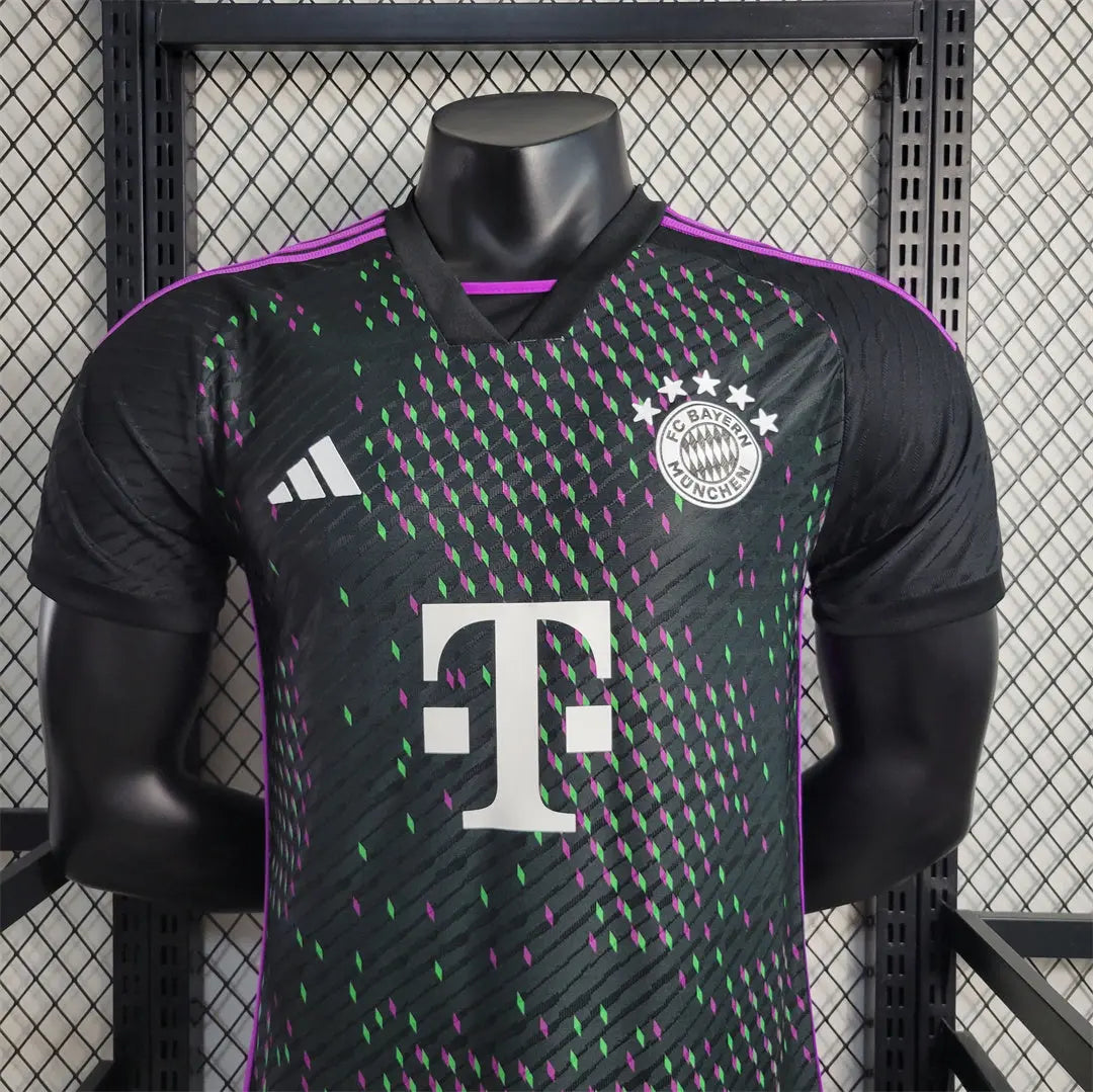 MAILLOT BAYERN MUNICH EDITION SPECIALE 2023/2024 Onze Maillots