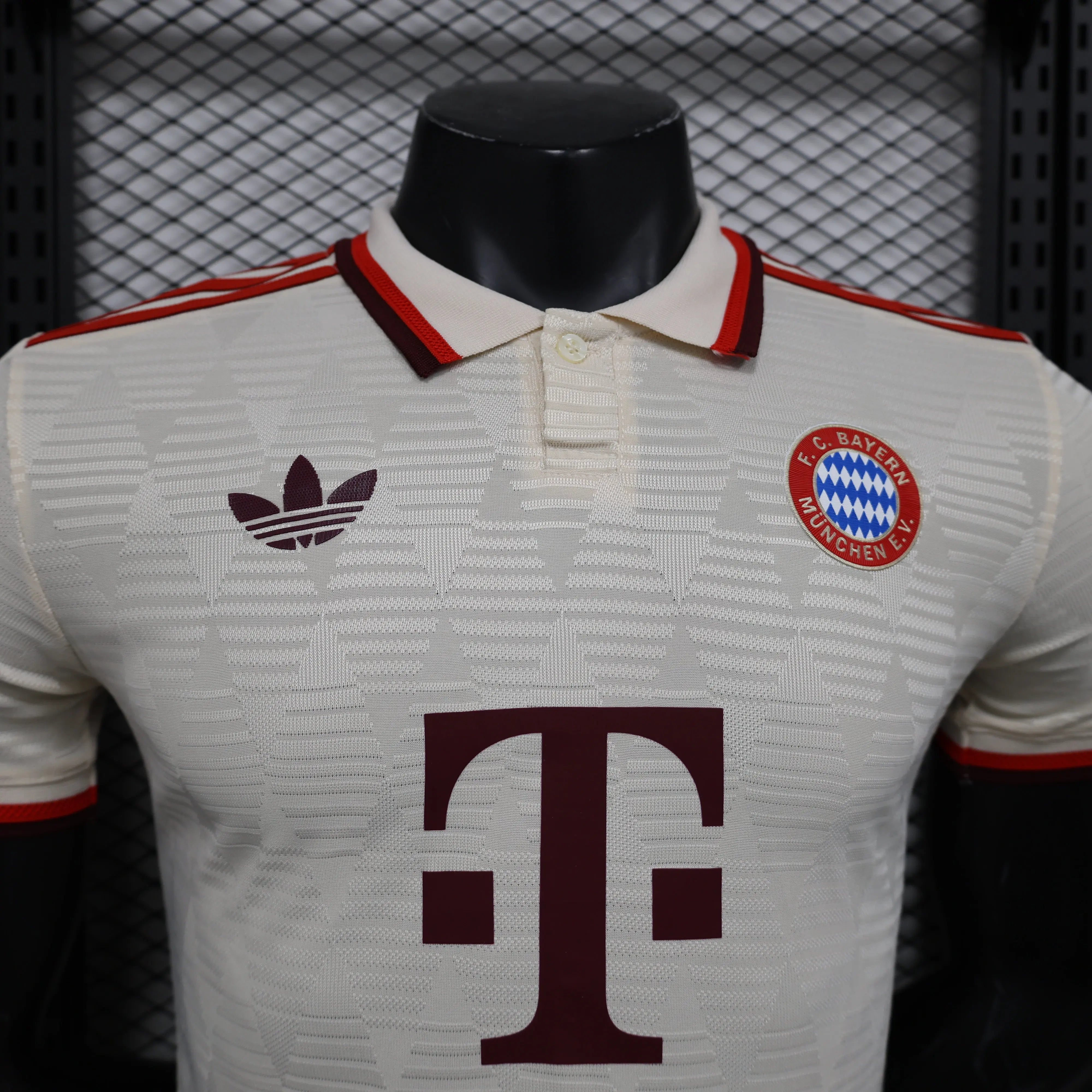 MAILLOT BAYERN MUNICH THIRD 2024/2025 Onze Maillots