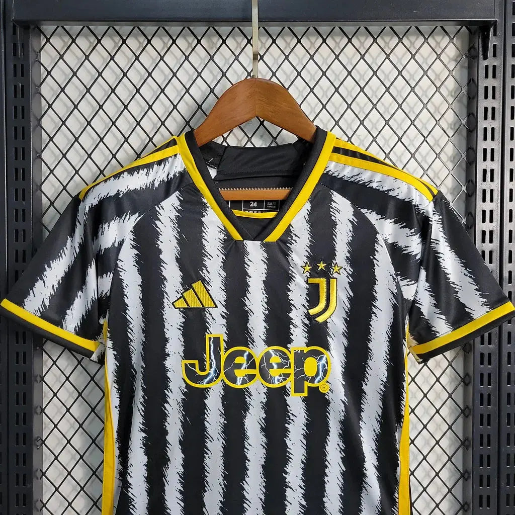 MAILLOT ENFANT JUVENTUS DOMICILE 2023/2024 Onze Maillots