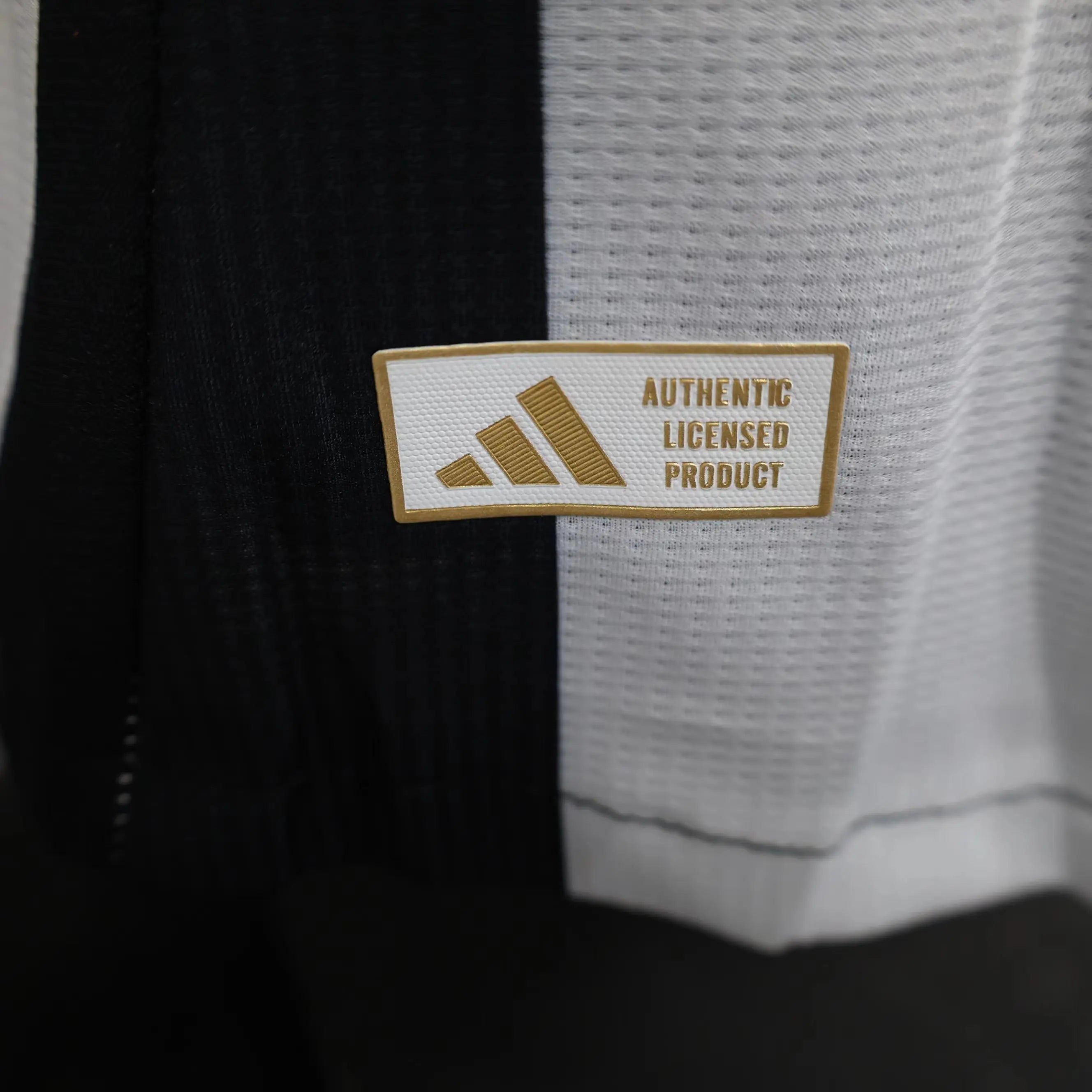 MAILLOT NEWCASTLE DOMICILE 2024/2025 Onze Maillots