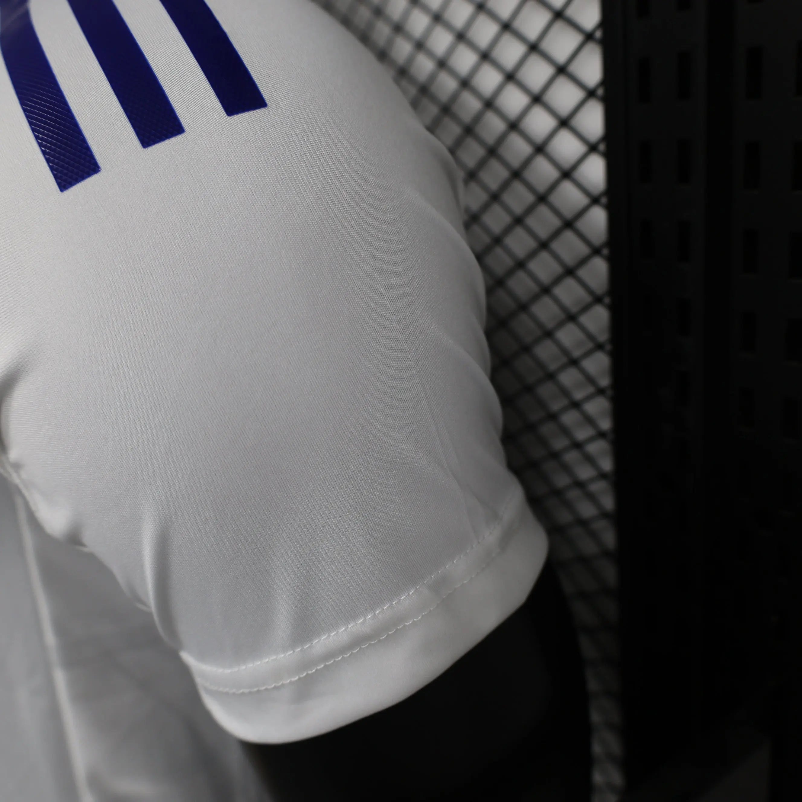 MAILLOT OLYMPIQUE LYONNAIS DOMICILE 2024/2025 Onze Maillots