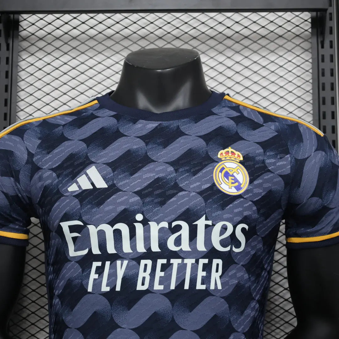 MAILLOT REAL MADRID EXTERIEUR 2023/2024 Onze Maillots