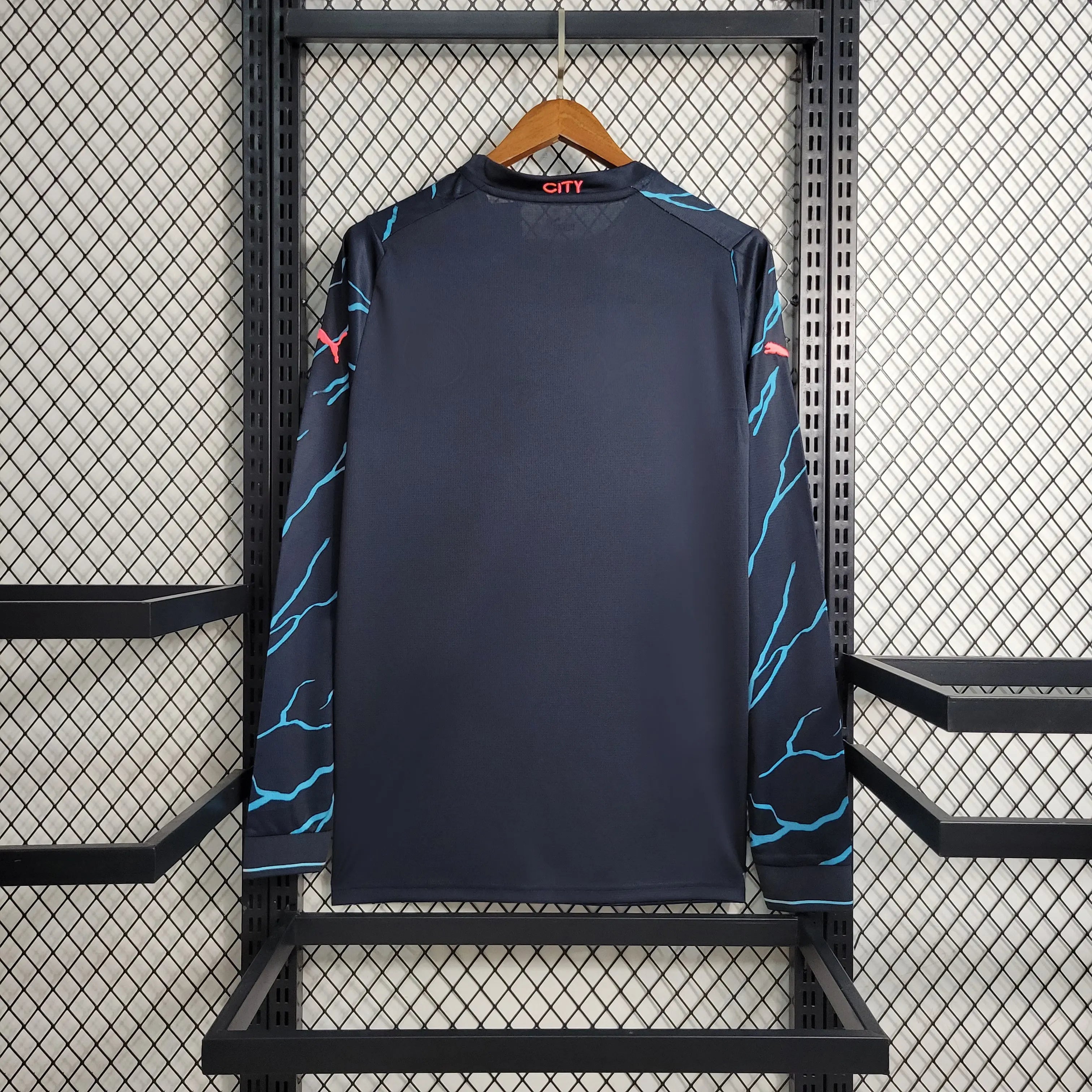 MAILLOT MANCHESTER CITY EXTÉRIEUR 2023/2024 VERSION MANCHES LONGUES - MODAFOOT