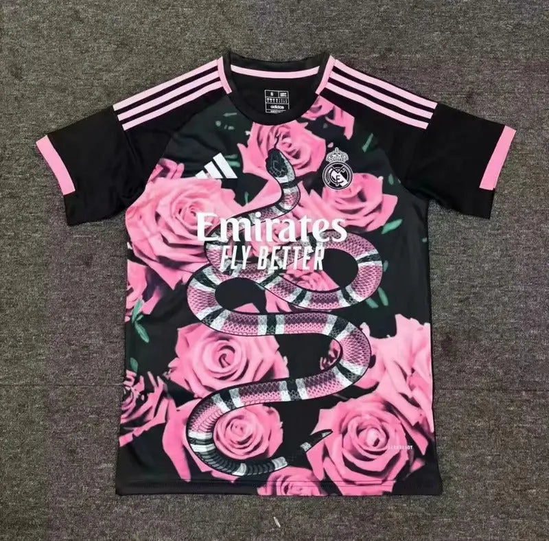 Maillot du Real Madrid " Rose " Serpent 25/26 MODAFOOT