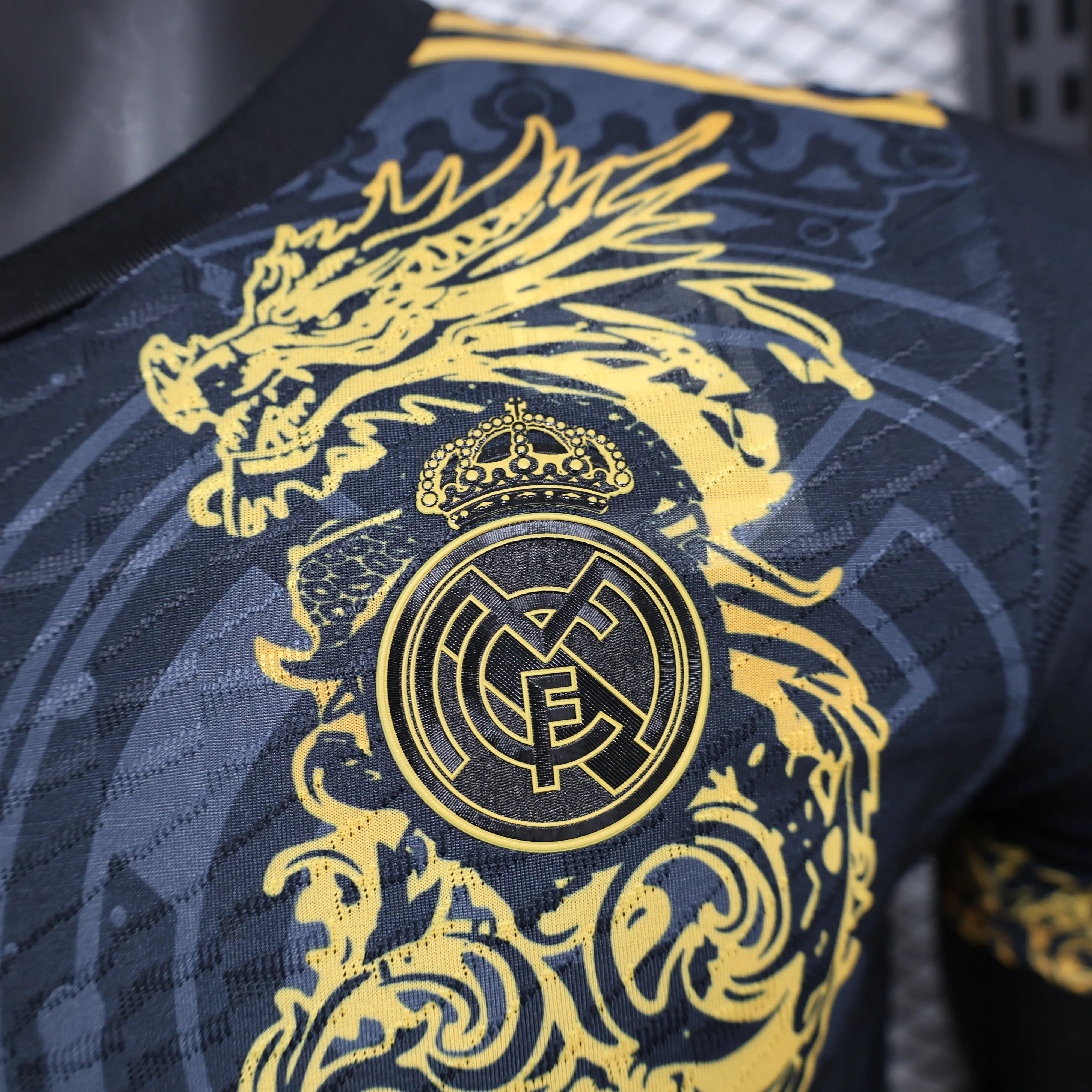 MAILLOT REAL MADRID ÉDITION SPÉCIALE 2024/2025 - MODAFOOT